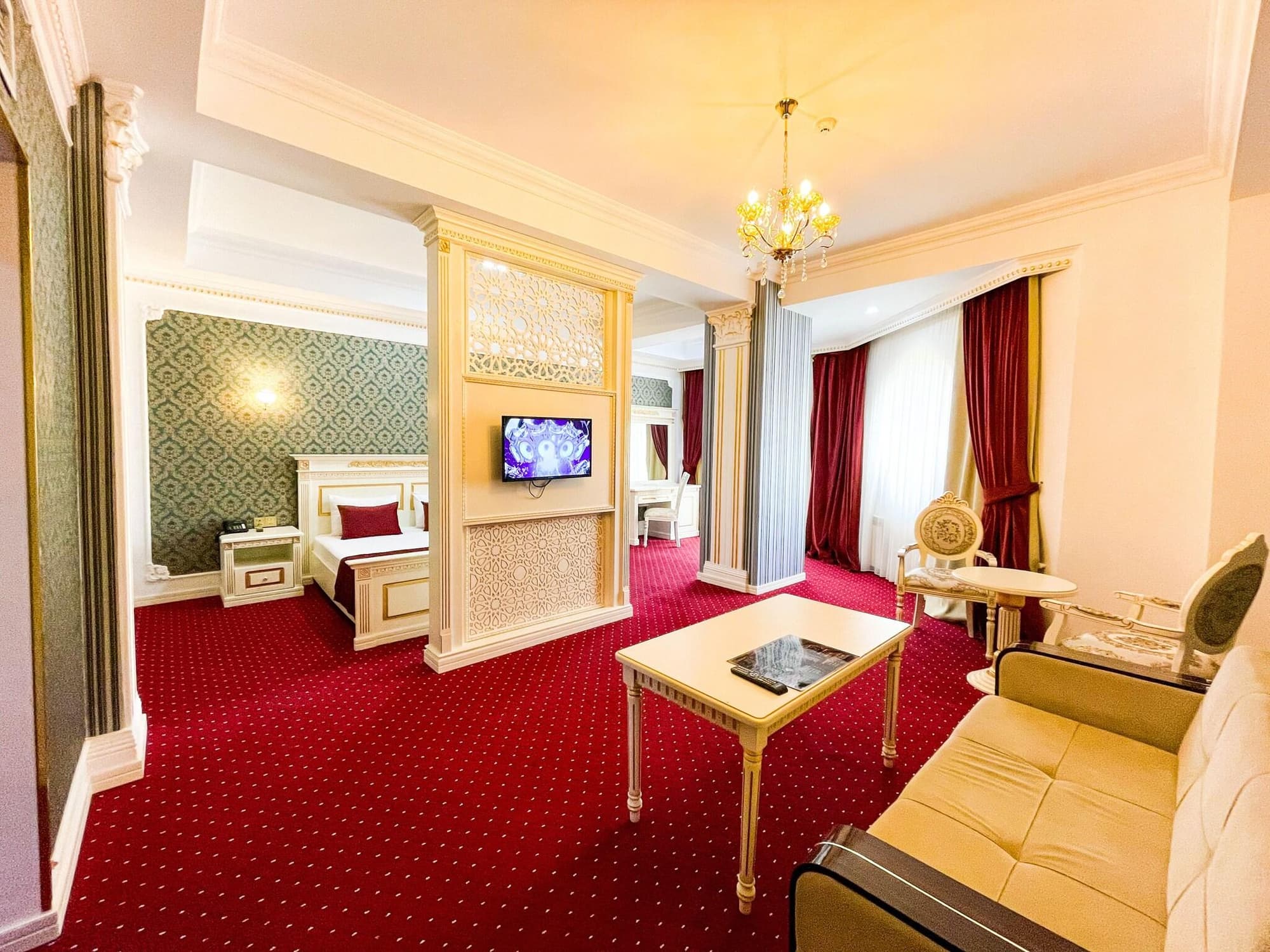Premier Palace Apartment 1 Br Ggi