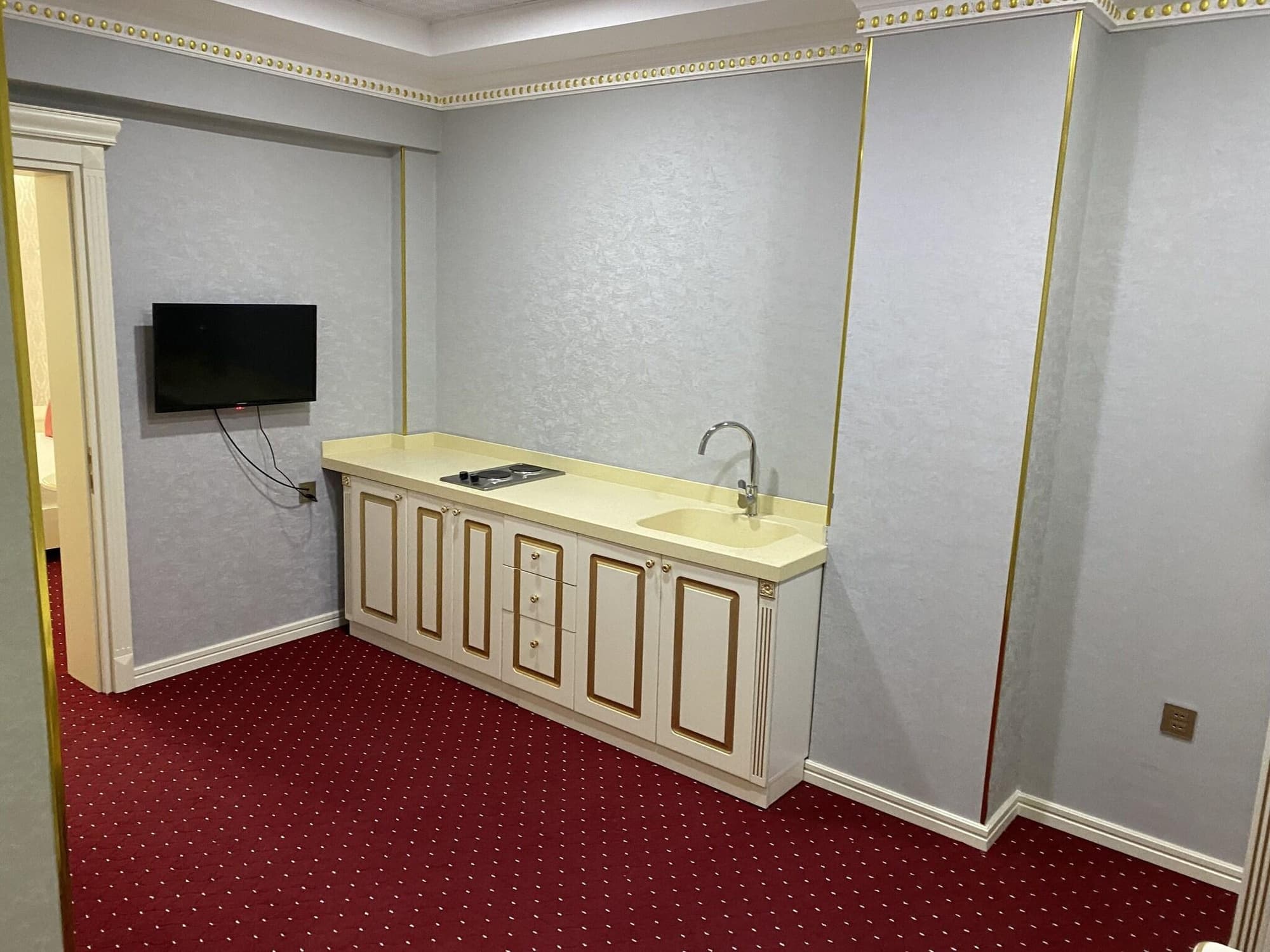 Premier Palace Apartment 1 Br Ggi