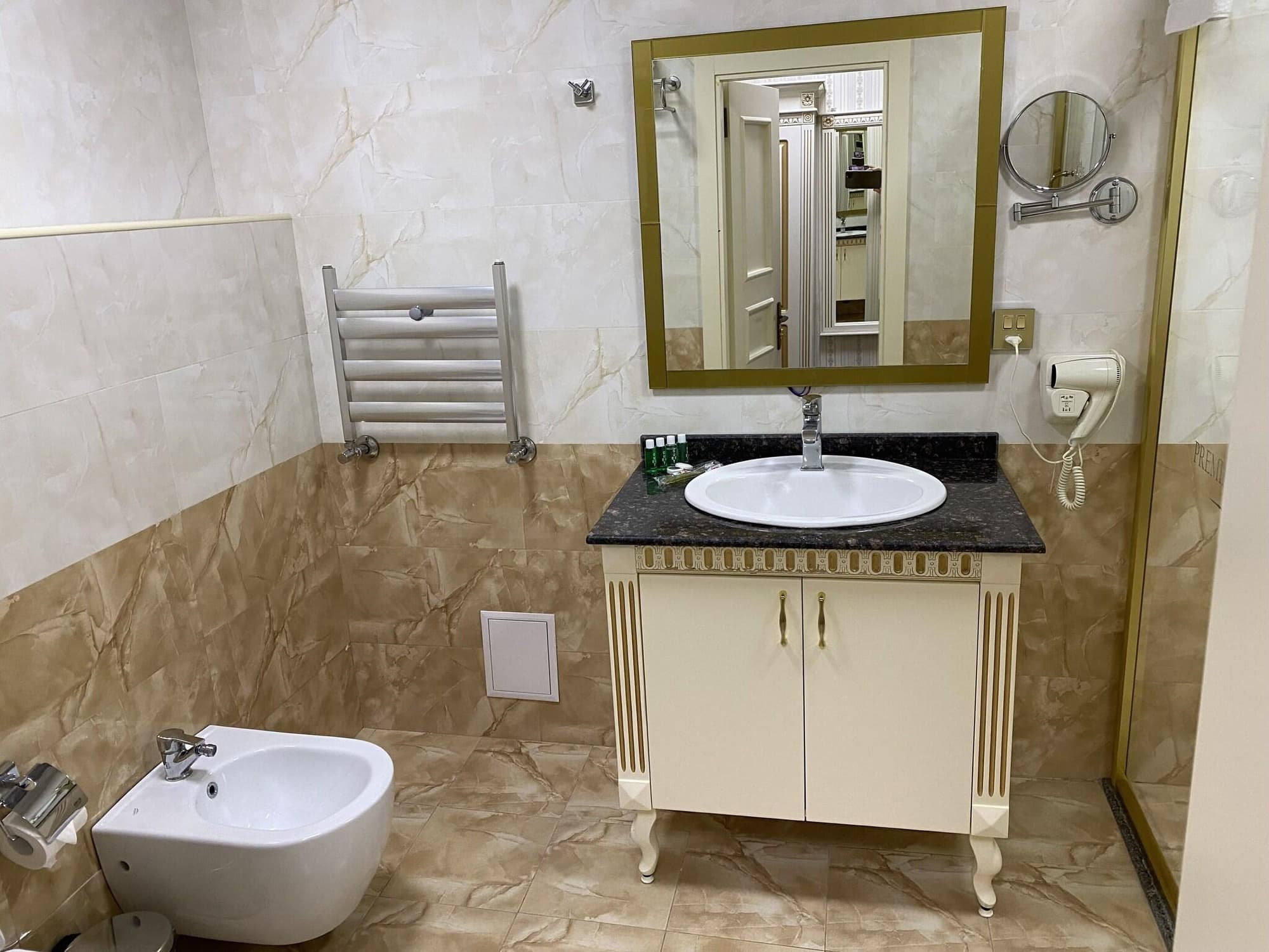 Premier Palace Apartment 1 Br Ggi