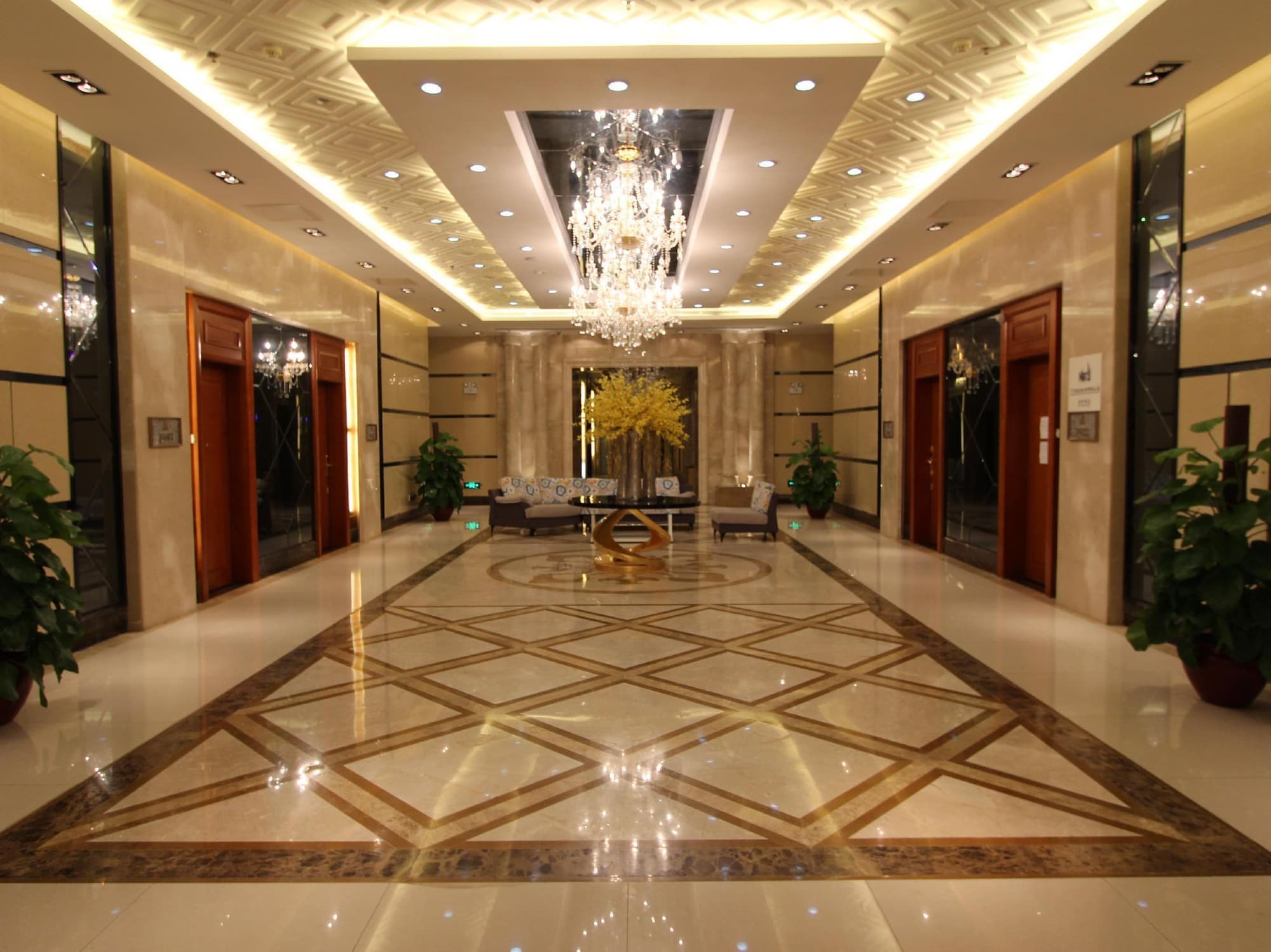 South North International Apartment Kam Rueng Plaz
