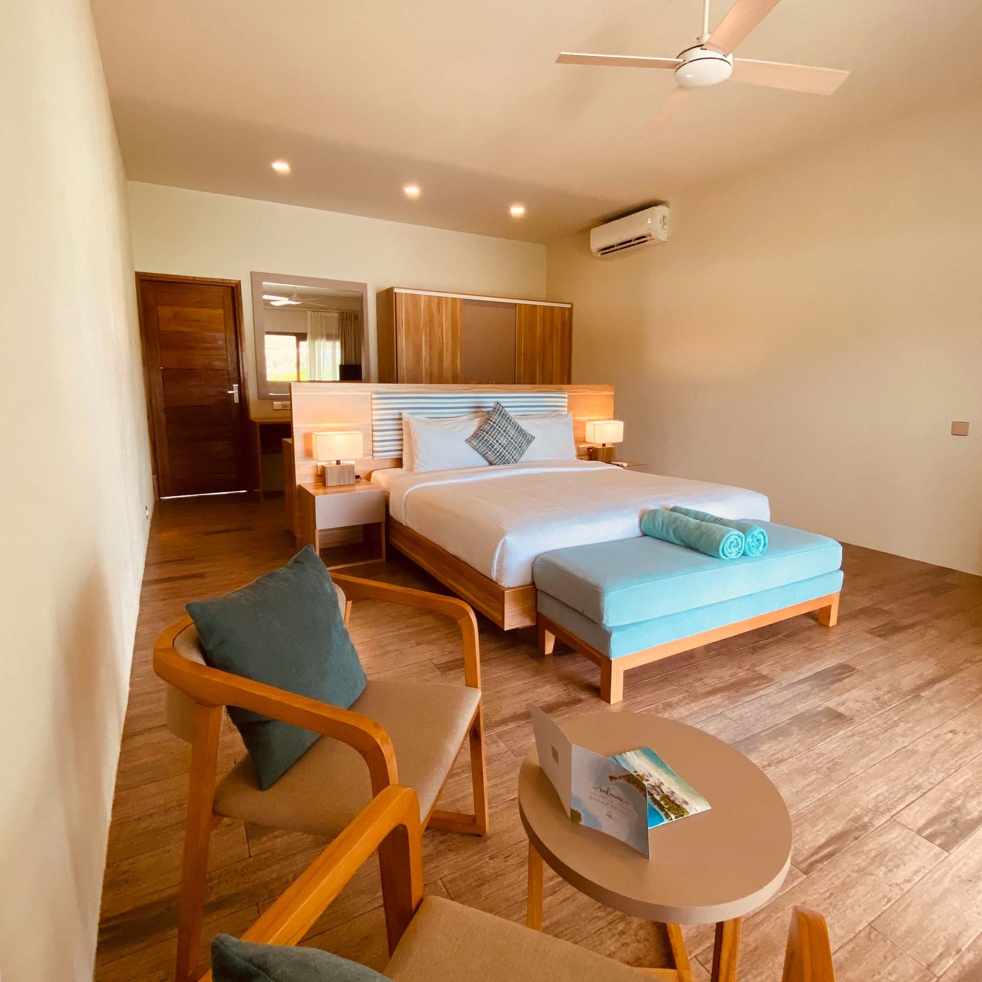 Rahaa Resort