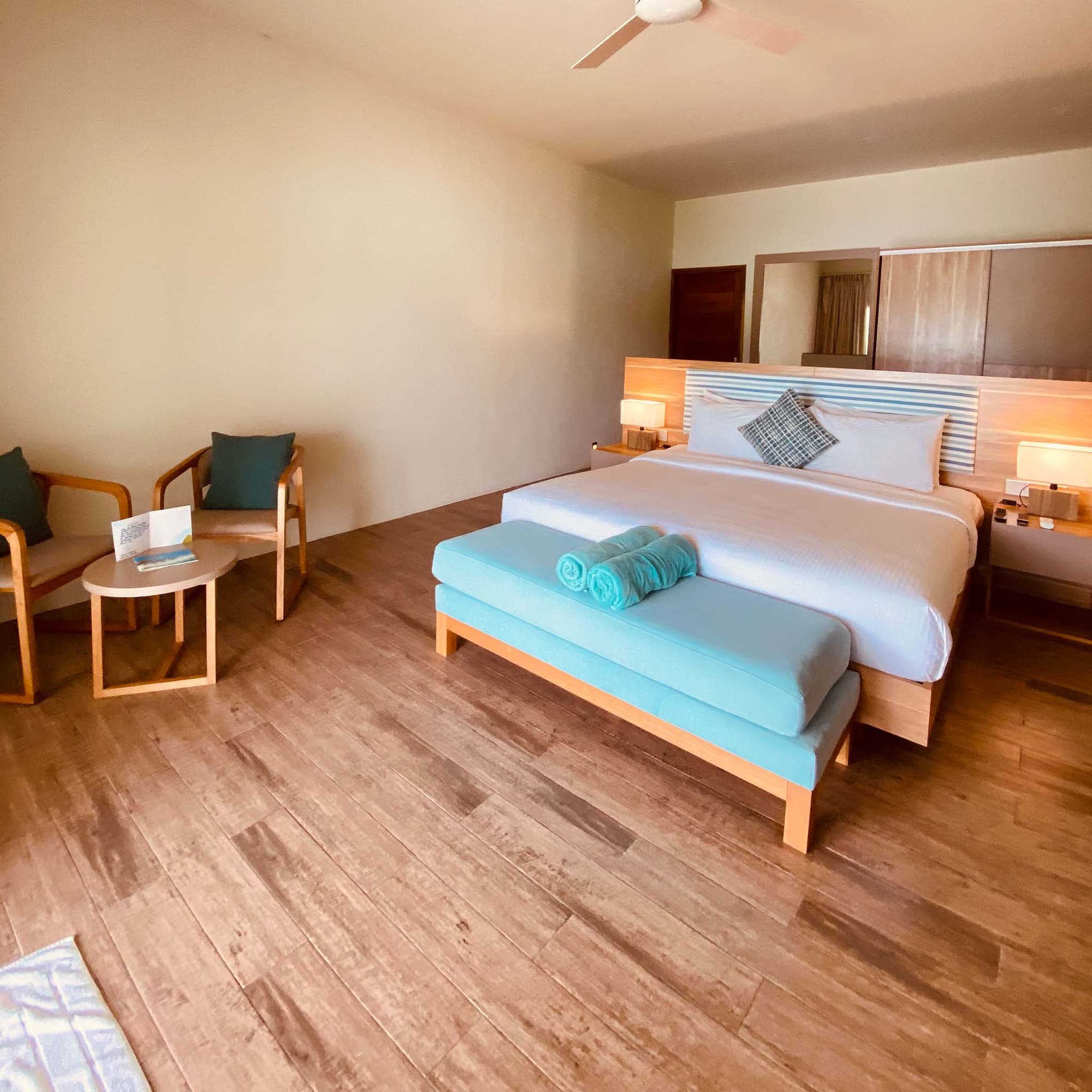 Rahaa Resort
