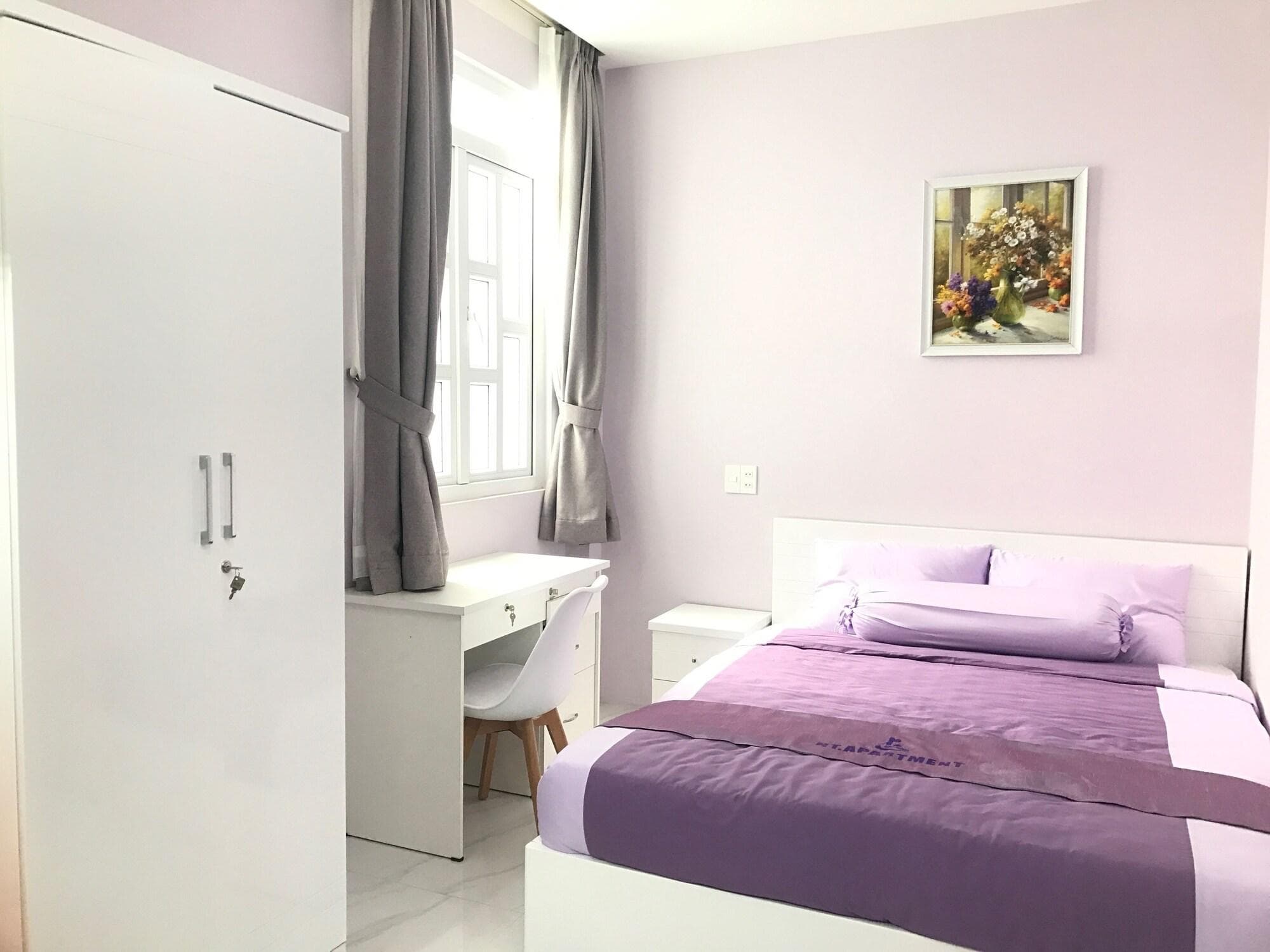 HT Apartment Saigon , Room