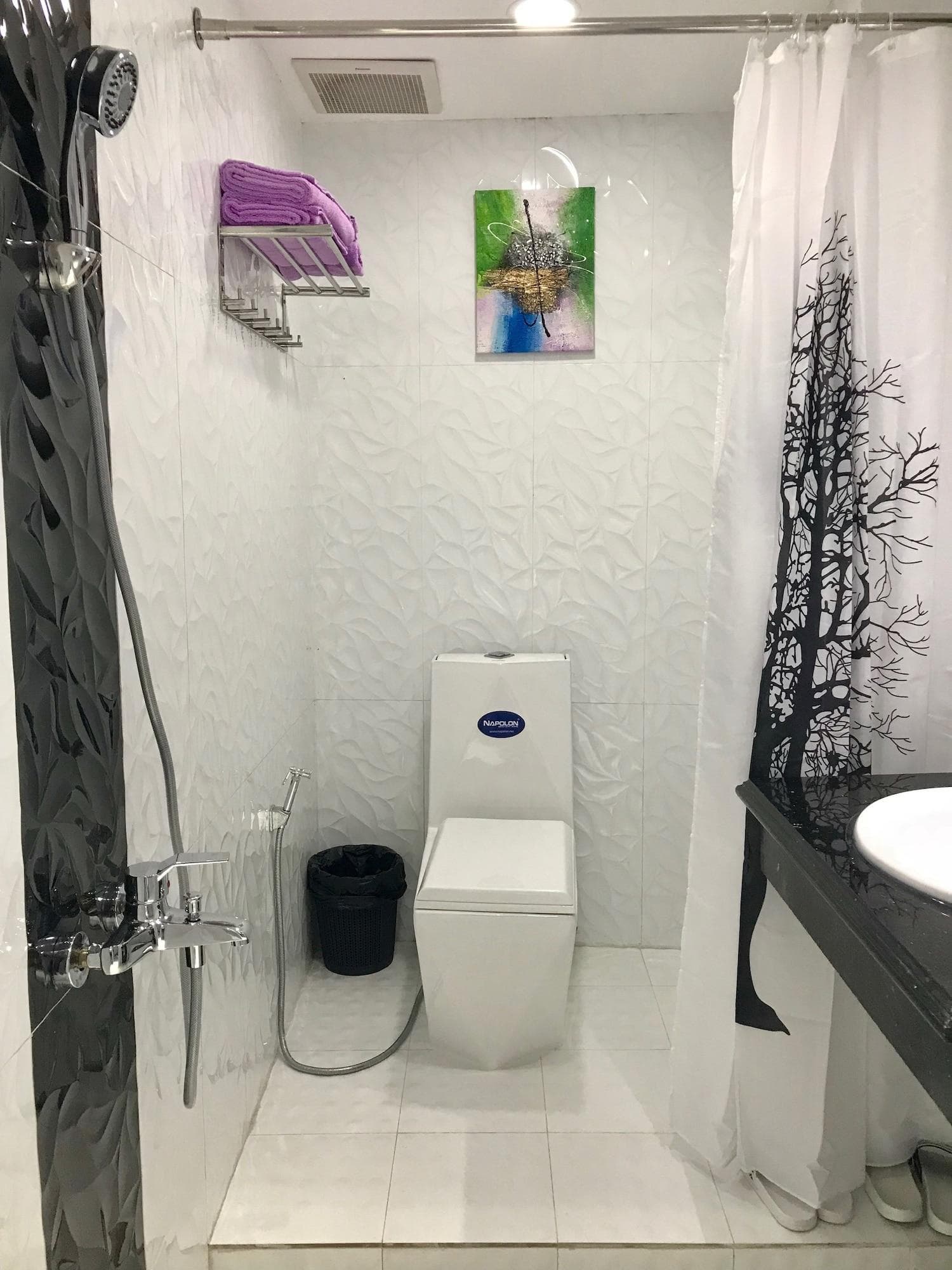 HT Apartment Saigon , Room