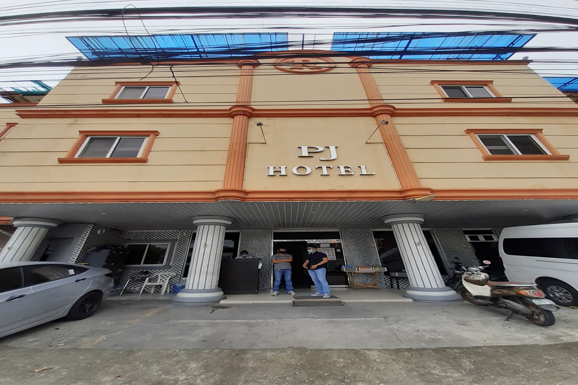 OYO 700 Pj Inn Hotel