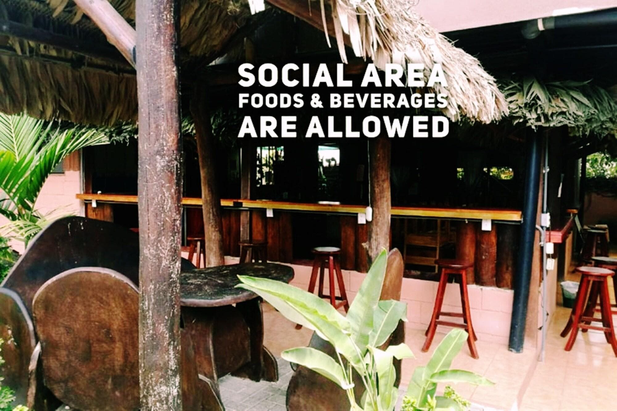 La Choza Inn
