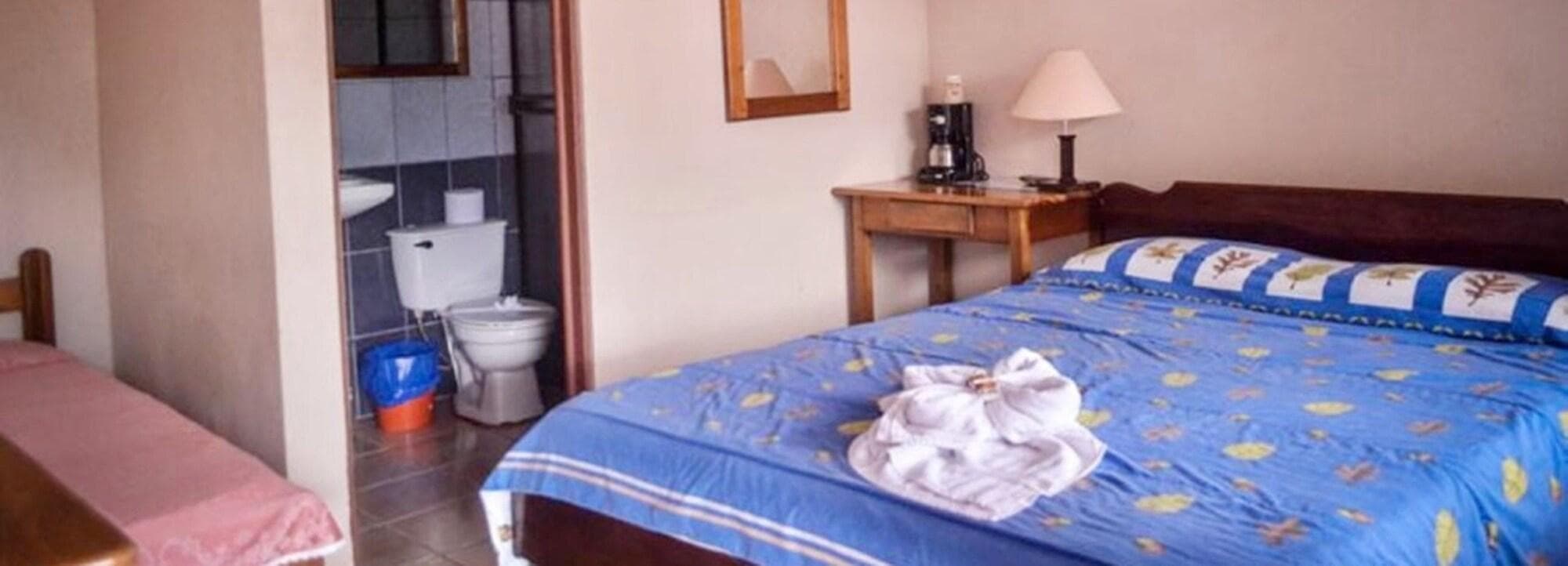La Choza Inn