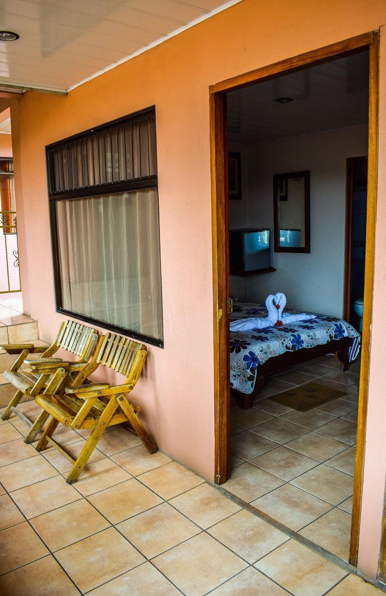 La Choza Inn