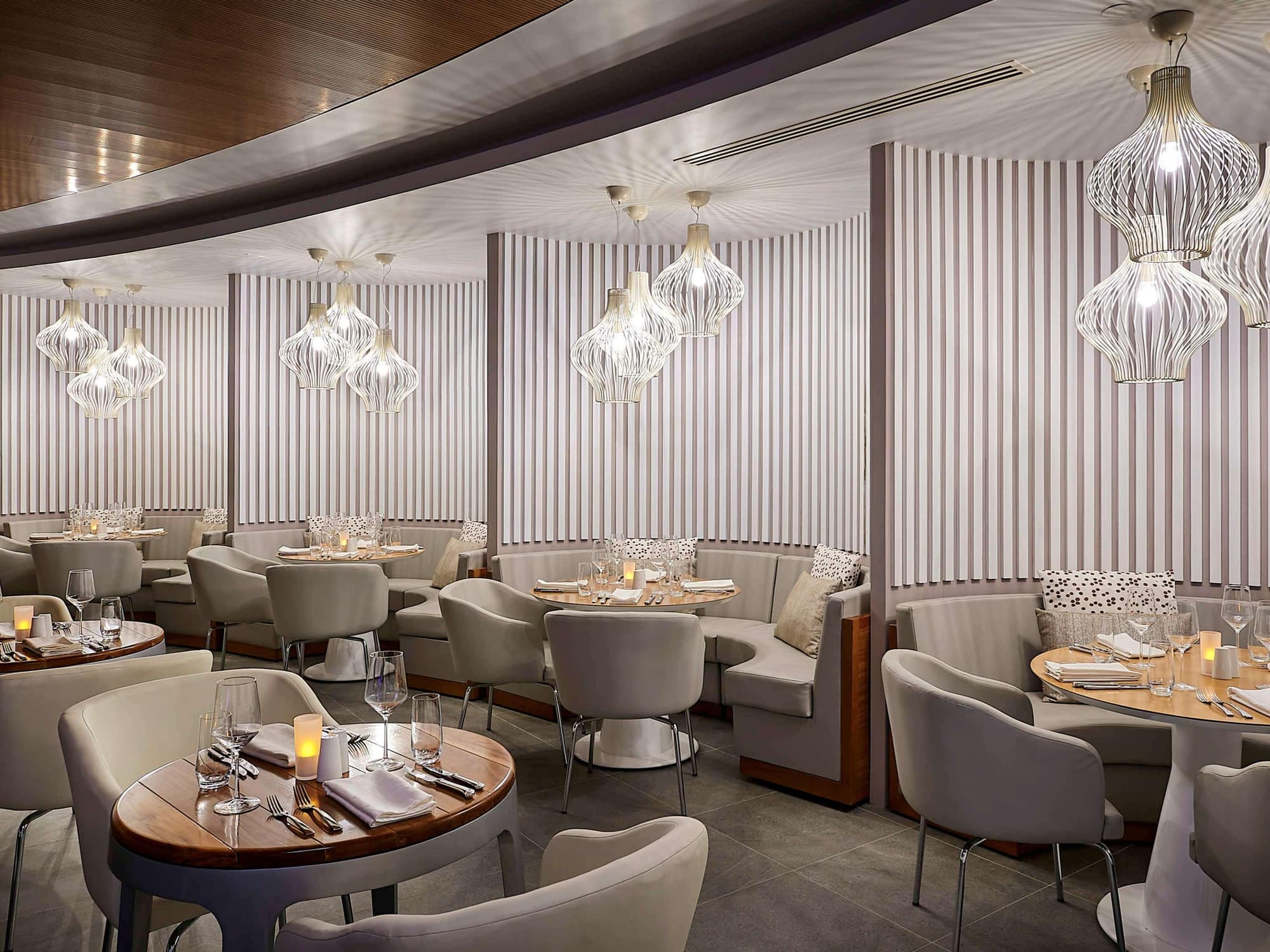 Royalton Habana, Restaurant