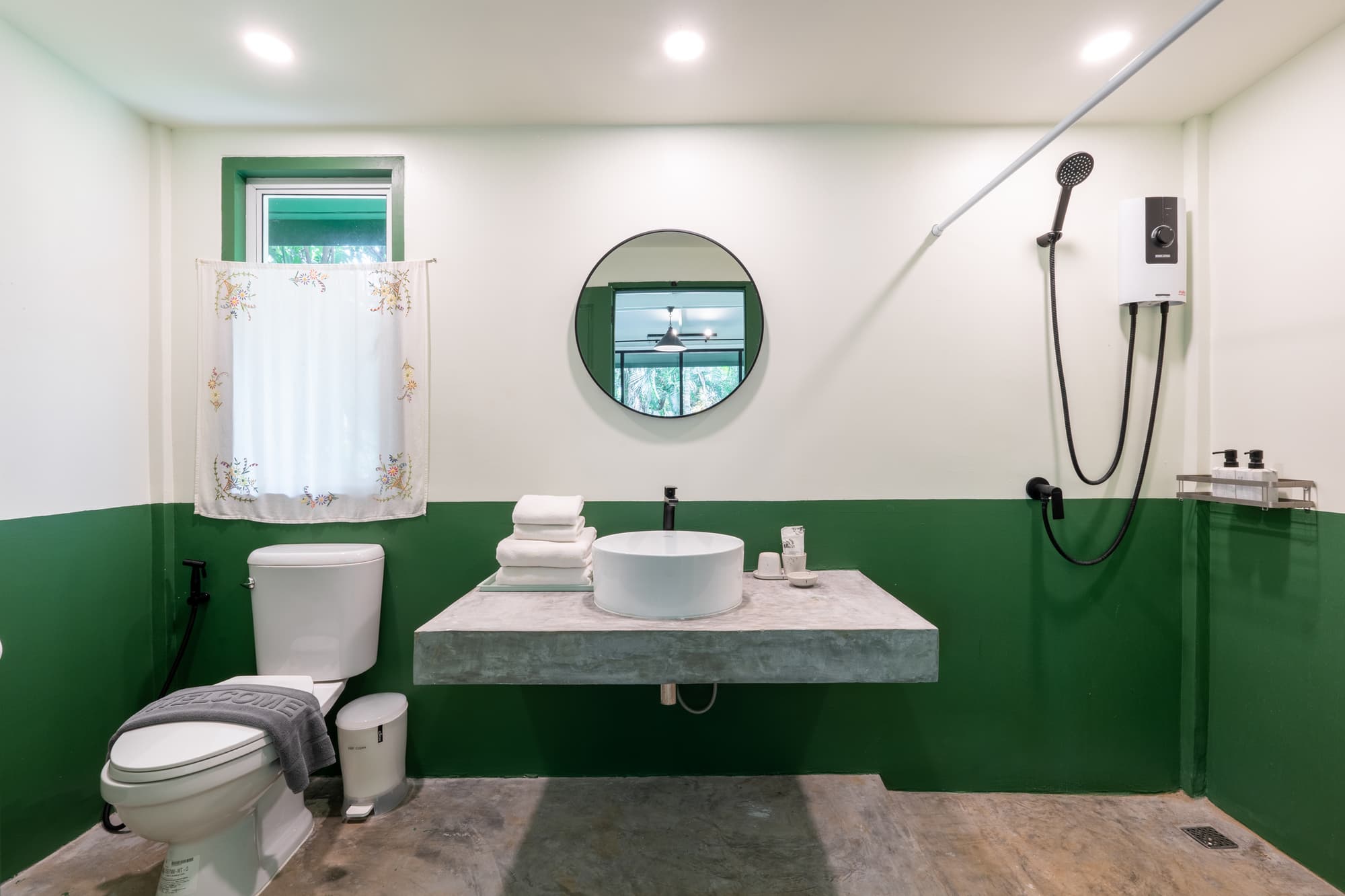 Blu Monkey Pooltara Krabi Hotel & Villas