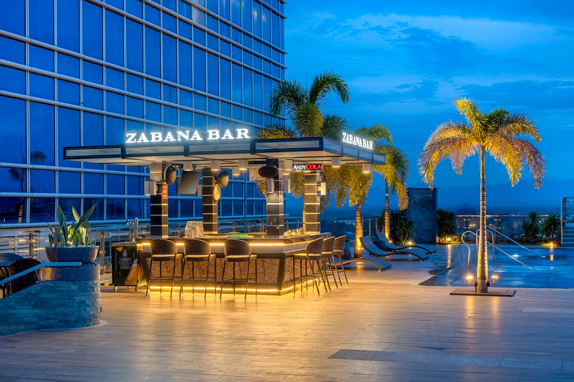 Richmonde Hotel Iloilo, Bar