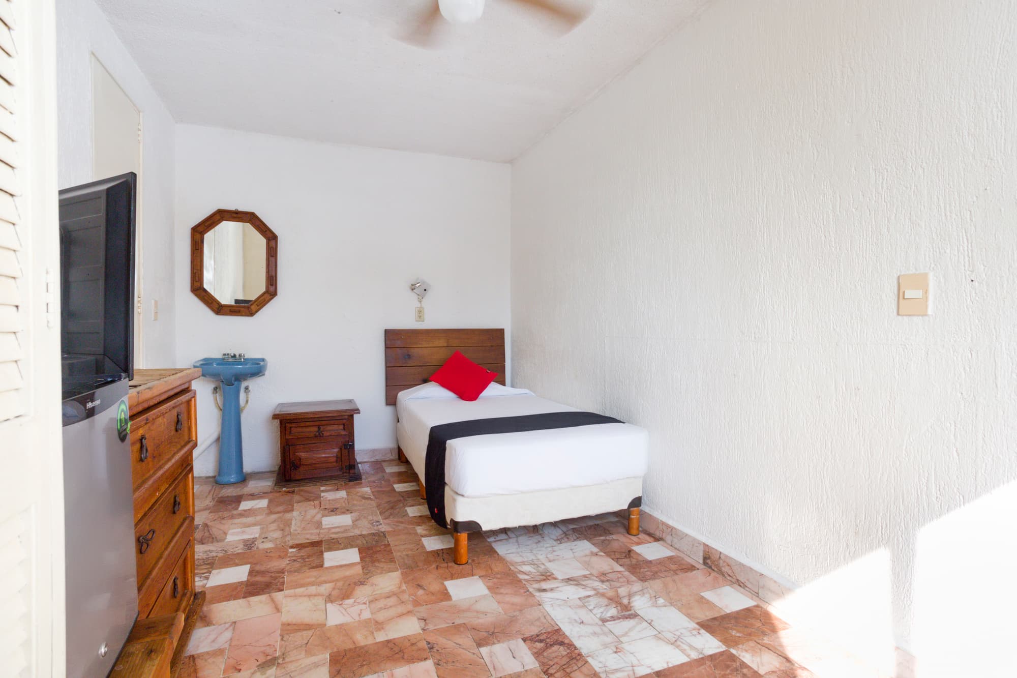 Capital O Farallon Inn, Cancún