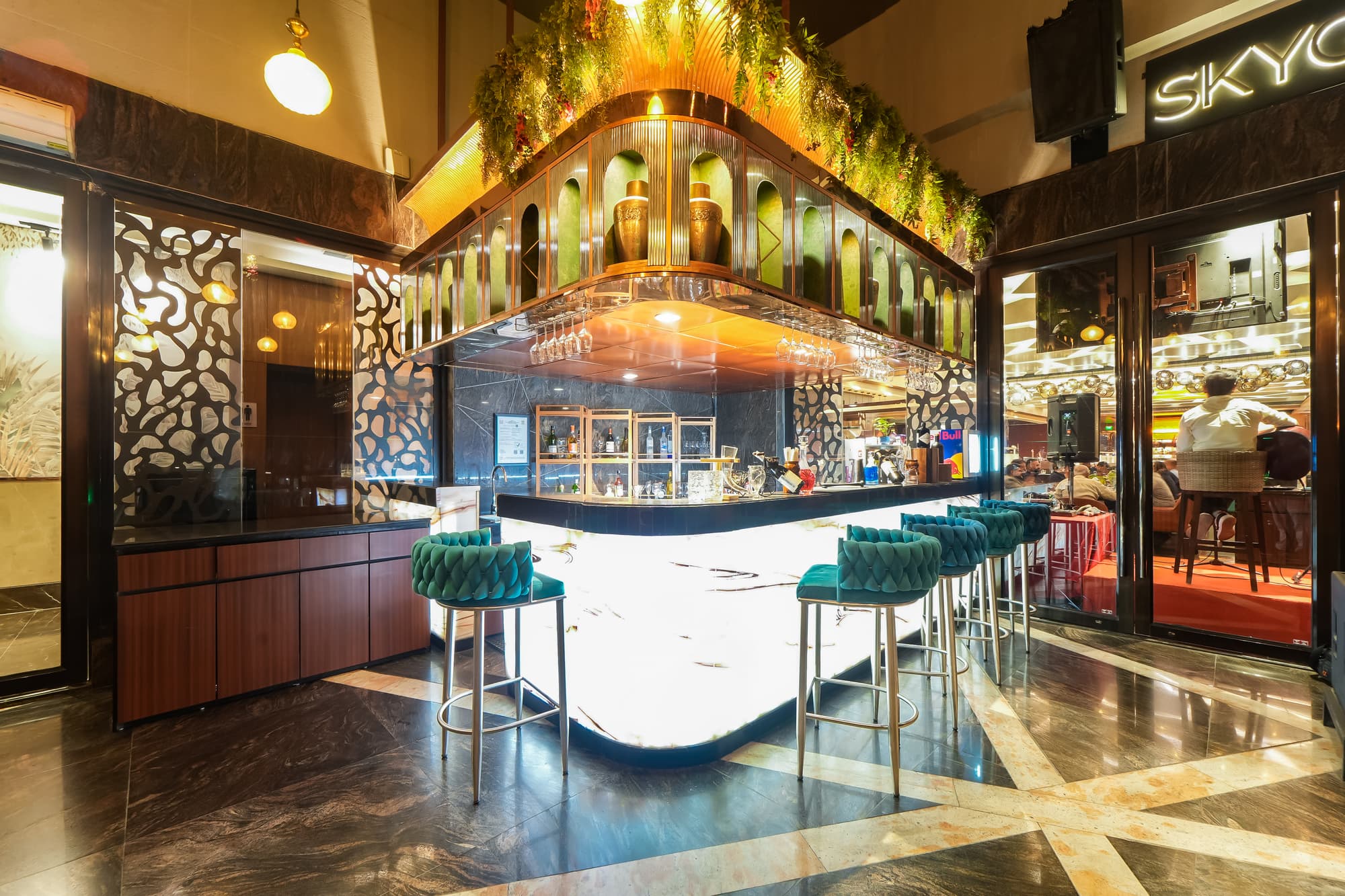 Radisson Blu Towers Kaushambi Delhi NCR