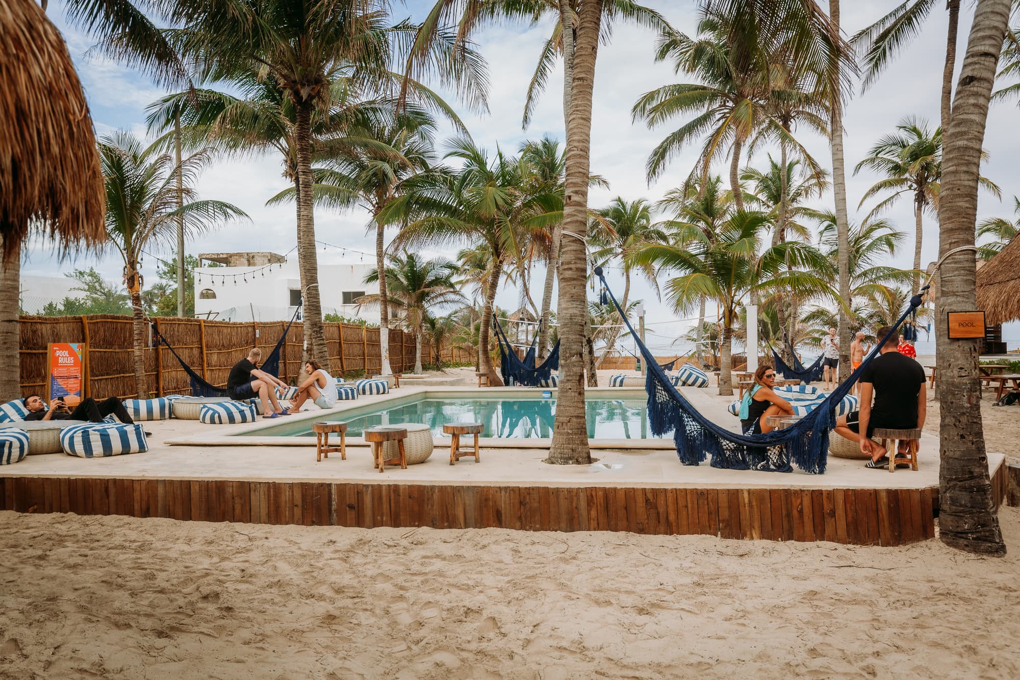 Nílu Isla Mujeres by Selina