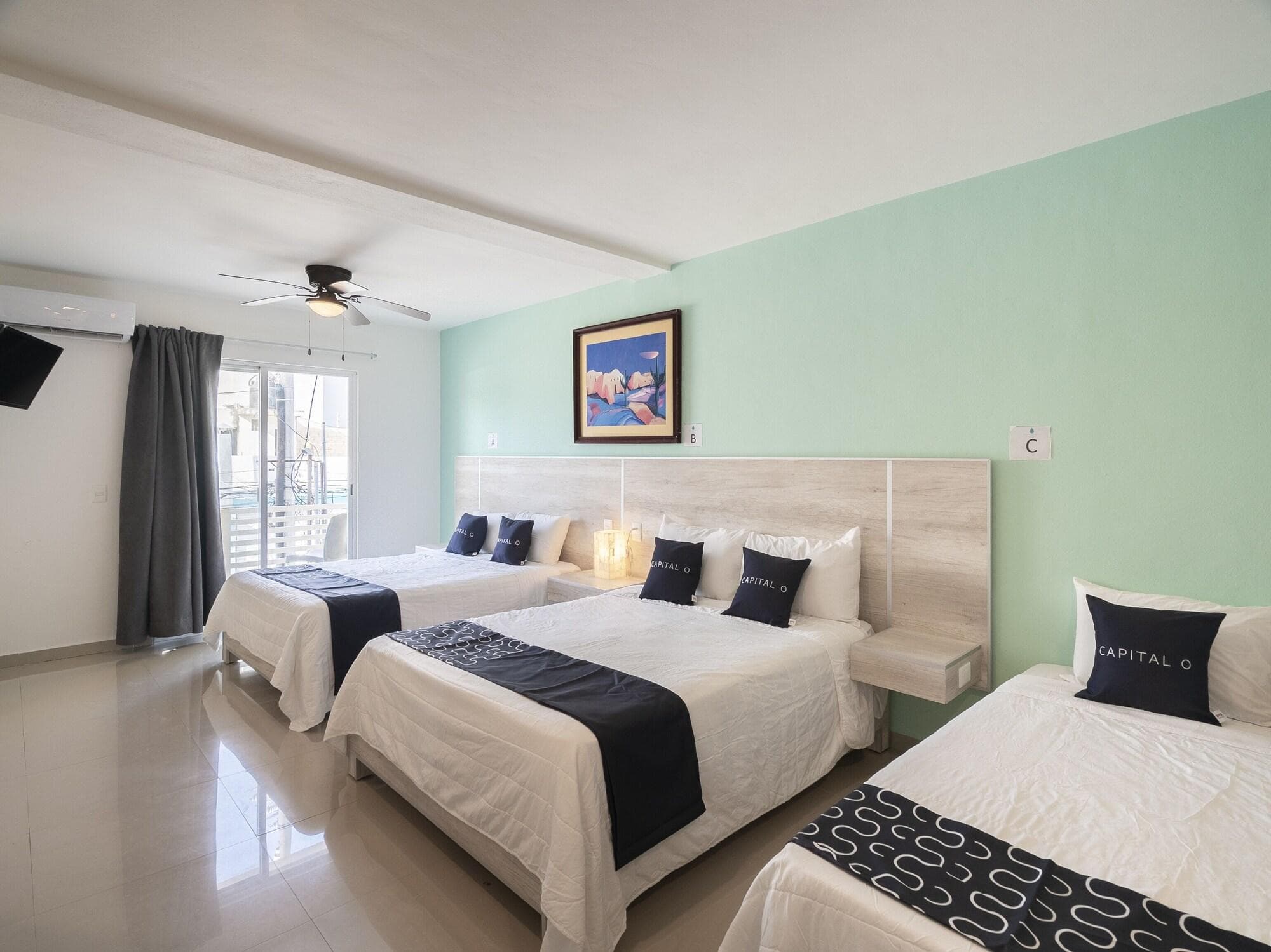 Hotel Punta Esmeralda