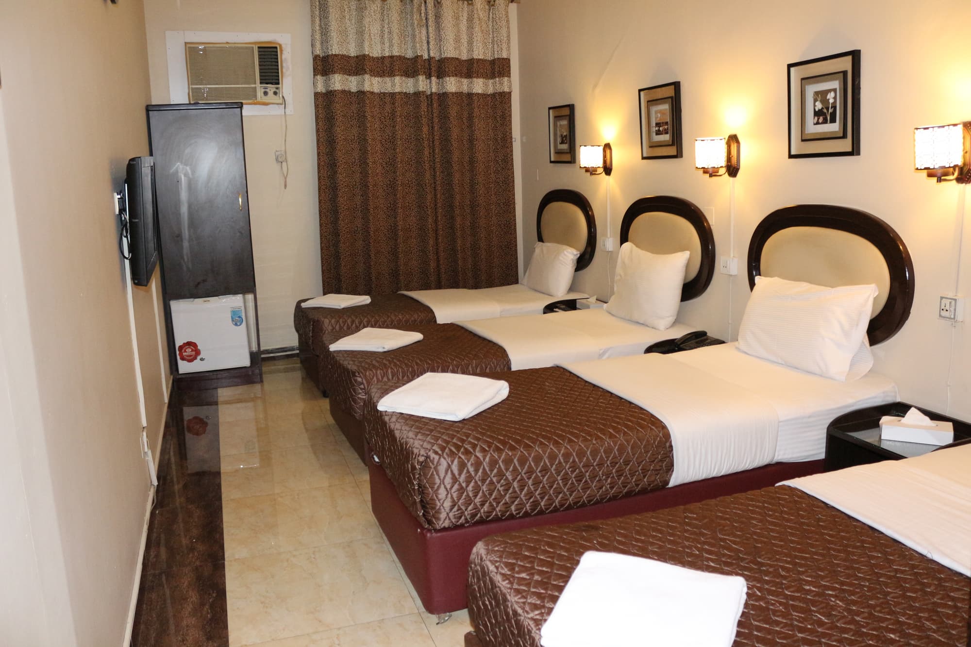 Grand Sina Hotel