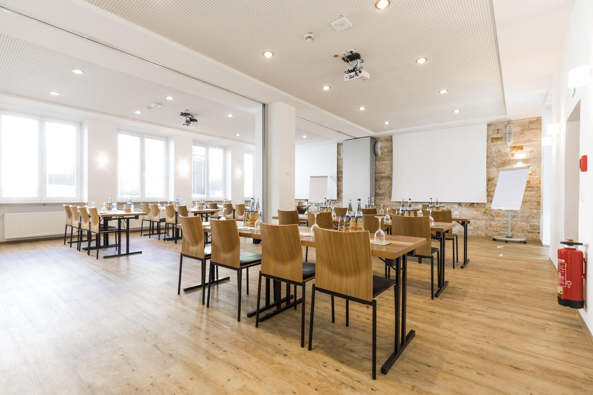 RiKu HOTEL Neu-Ulm