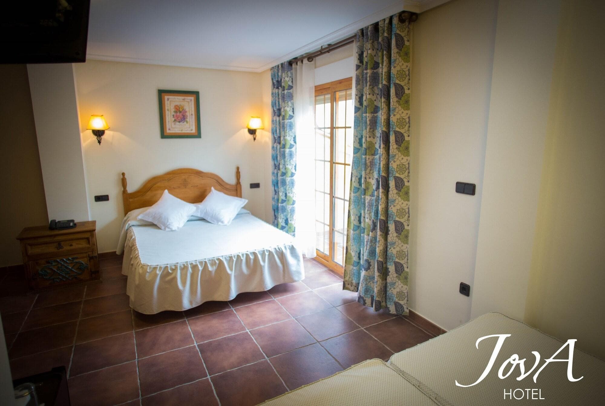 Jova Hotel