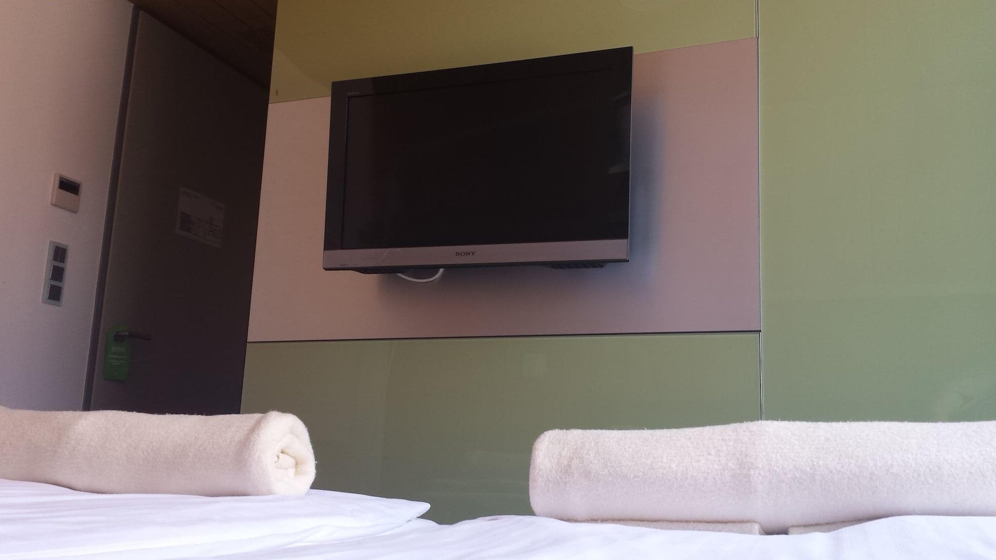 Hotel ZENA beauty & shopping center