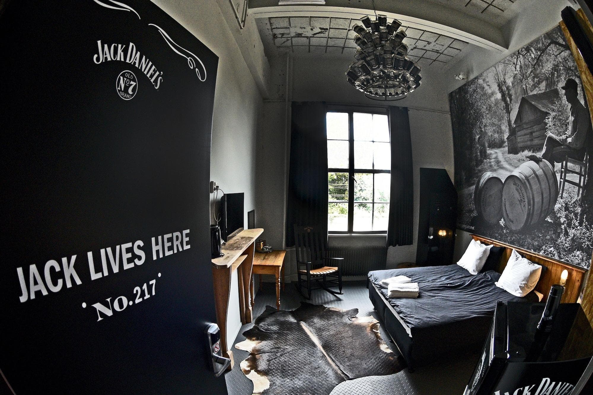 Blue Collar Hotel - Hostel