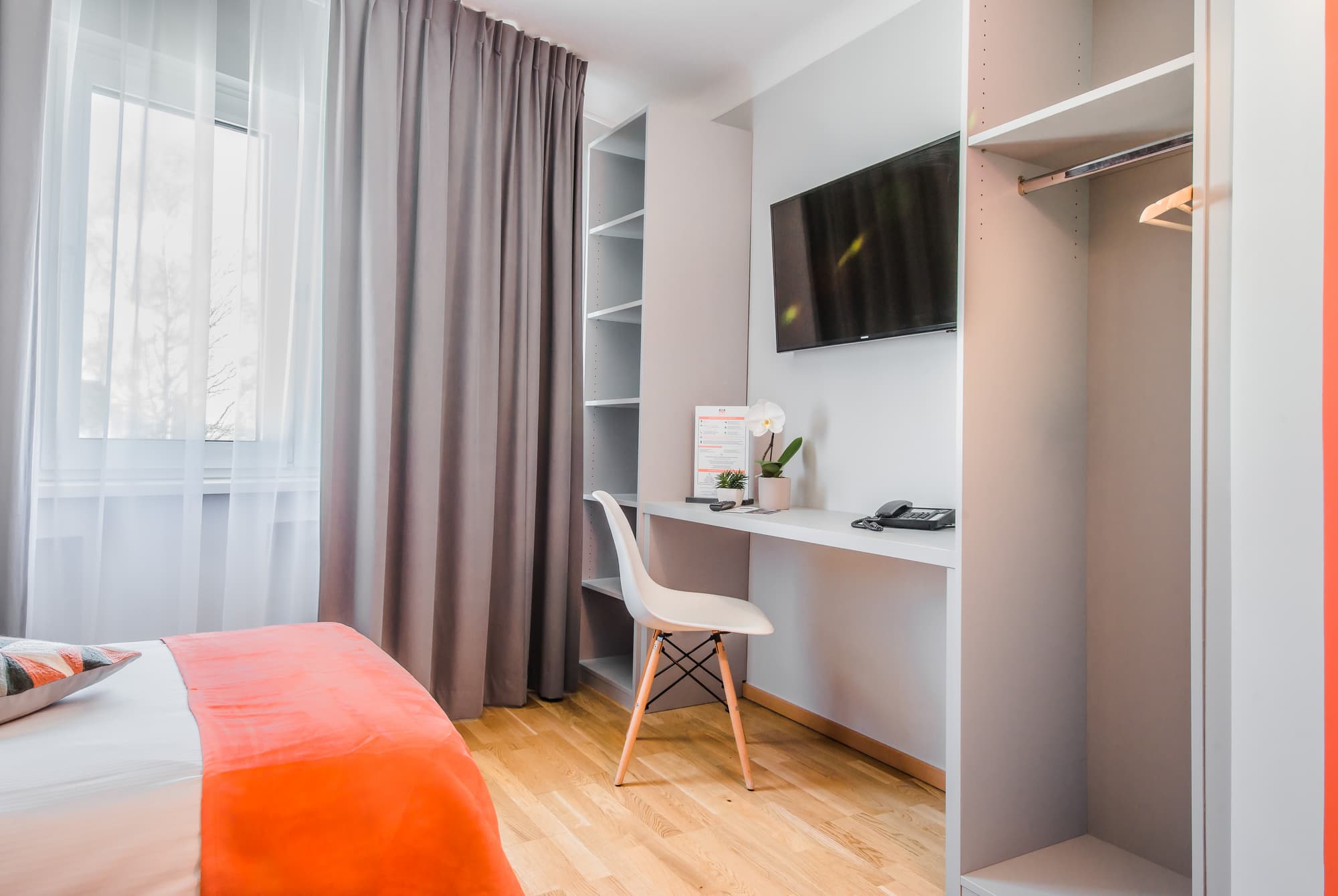 Mandarina Hotel STRASSEN