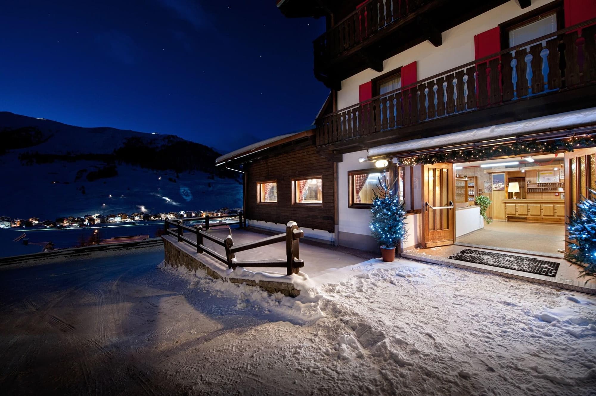 Hotel Teola