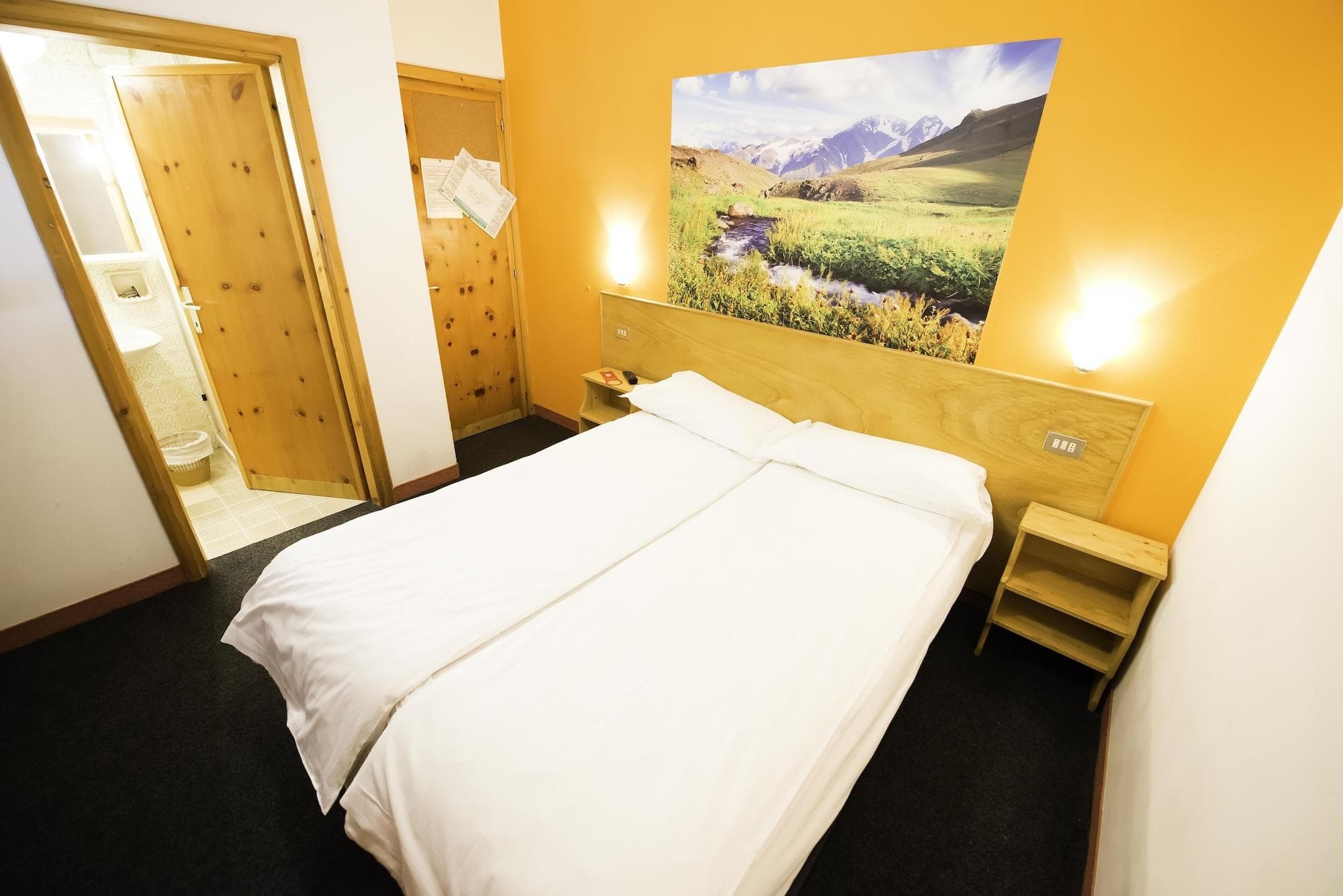 Hotel Teola
