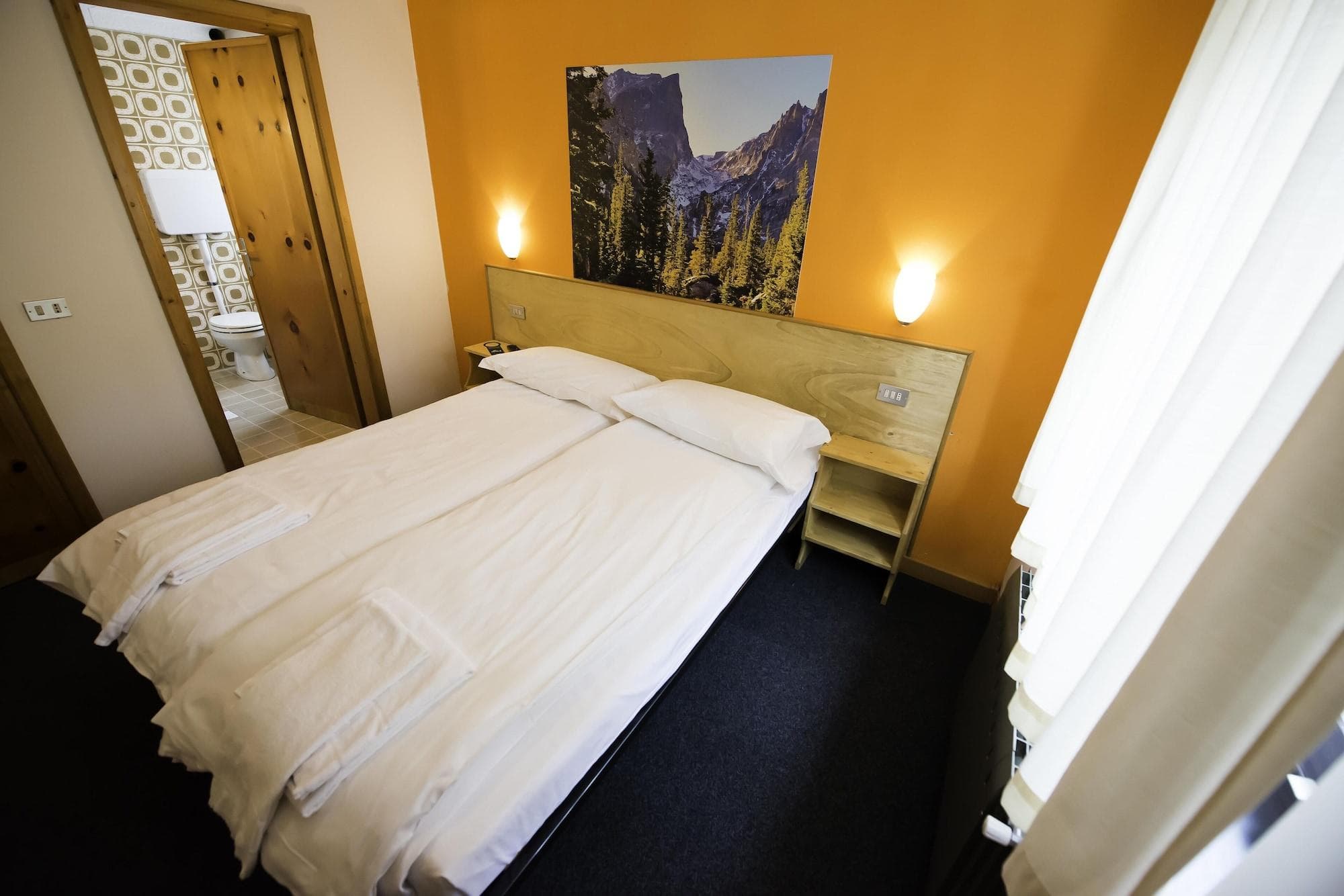 Hotel Teola