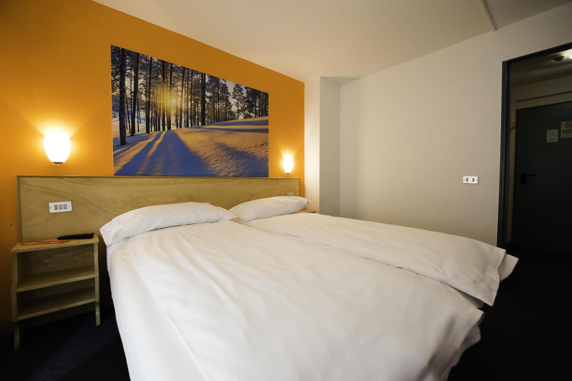 Hotel Teola