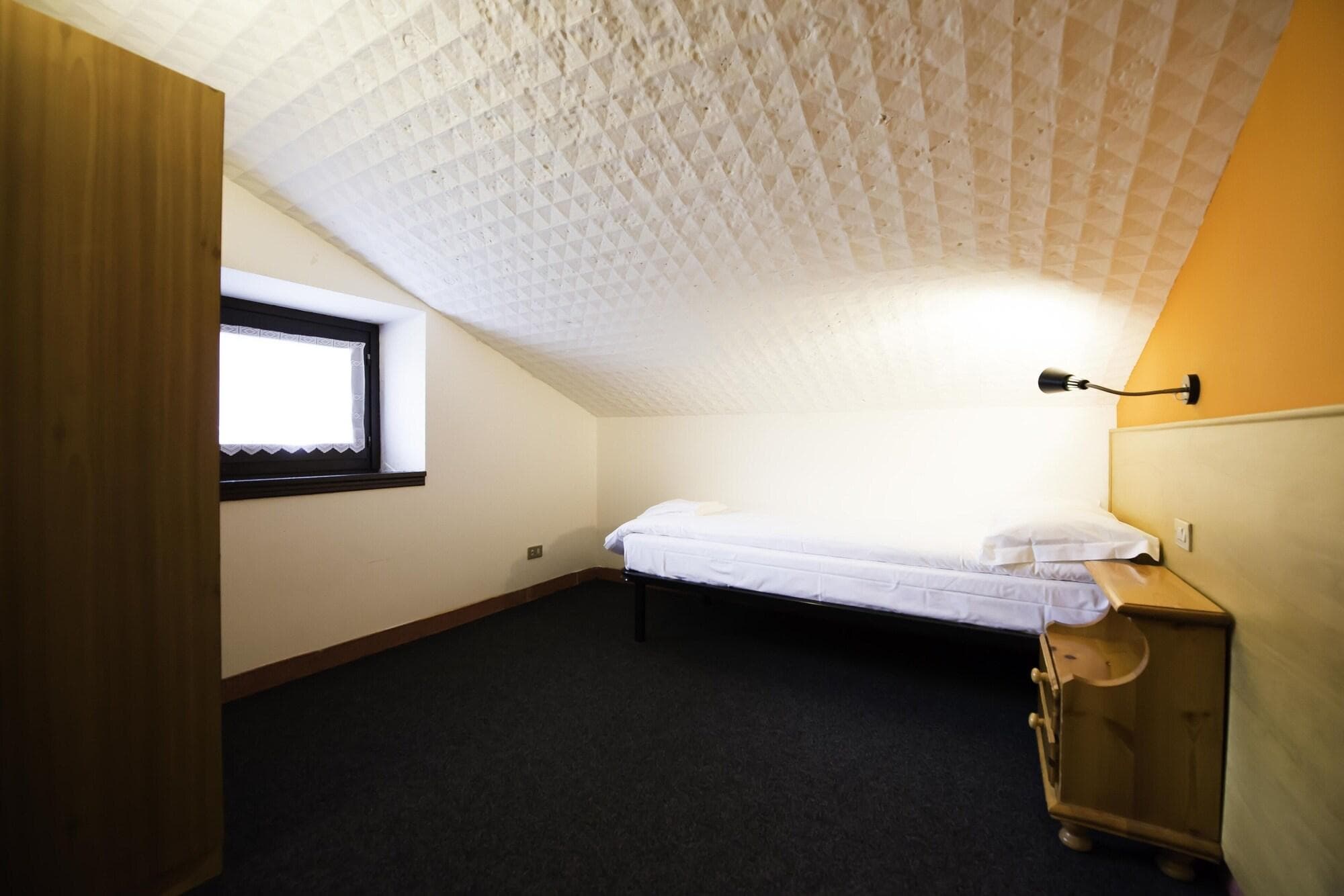 Hotel Teola