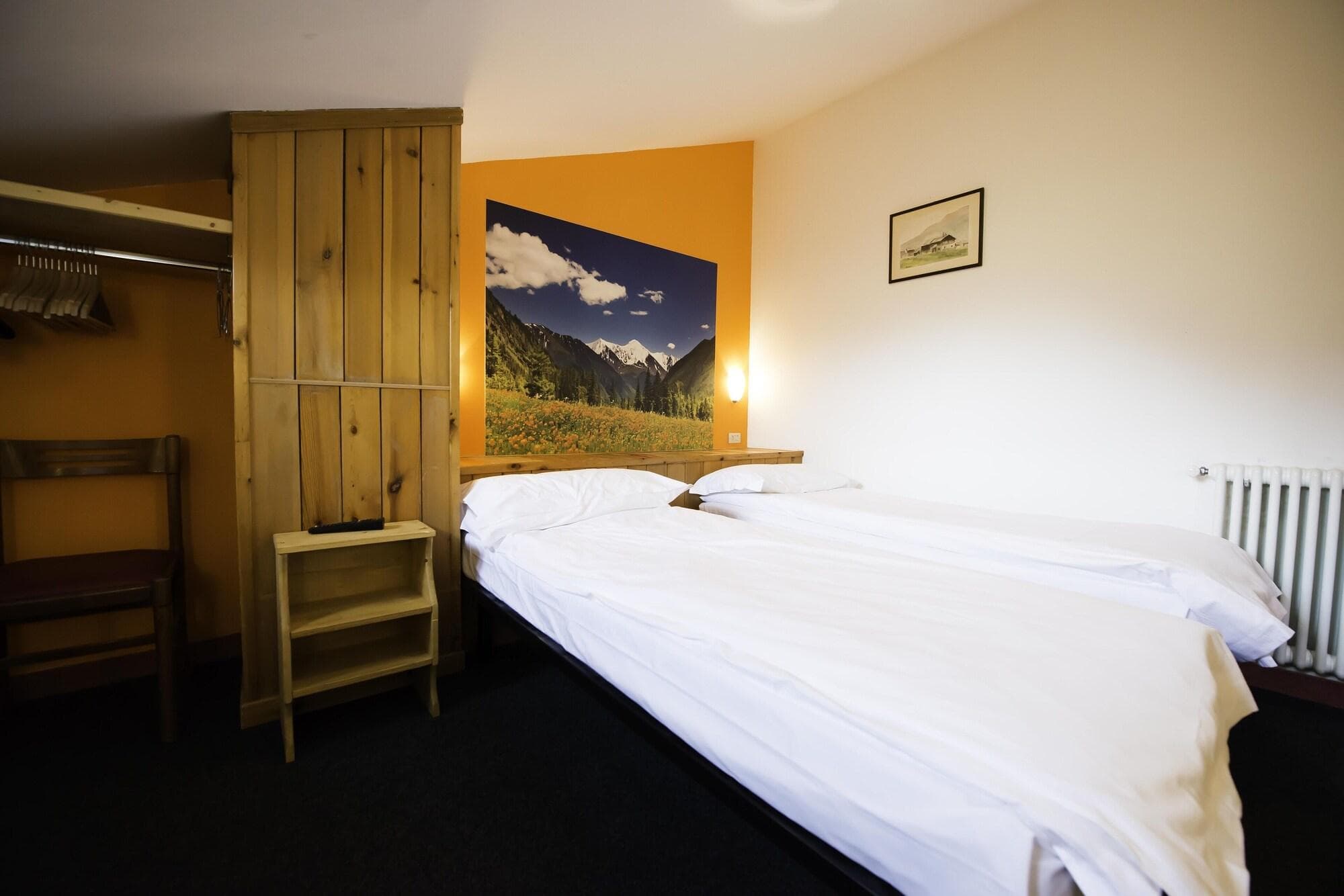 Hotel Teola