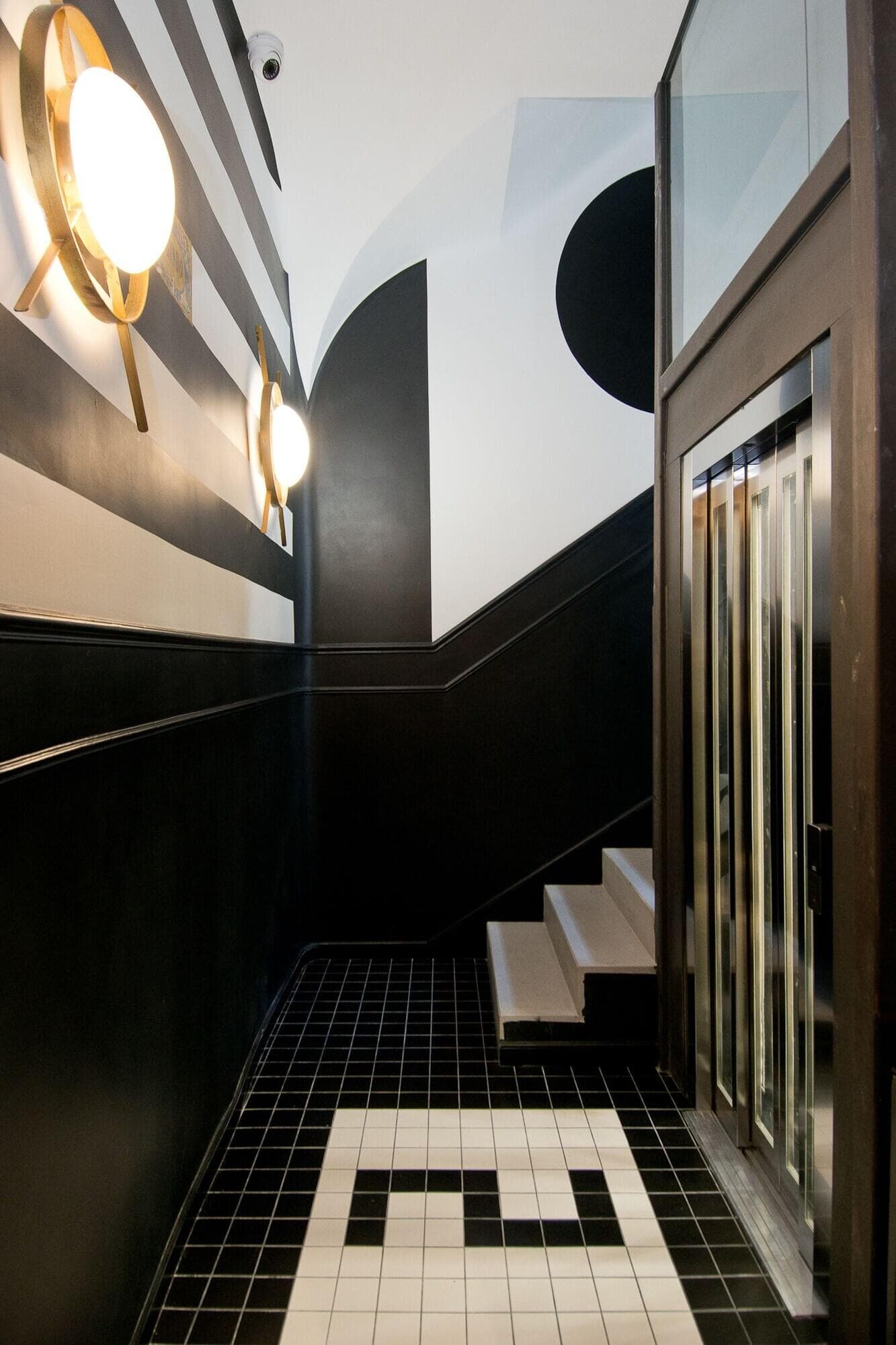 Amor De Dios 17 Boutique Hotel