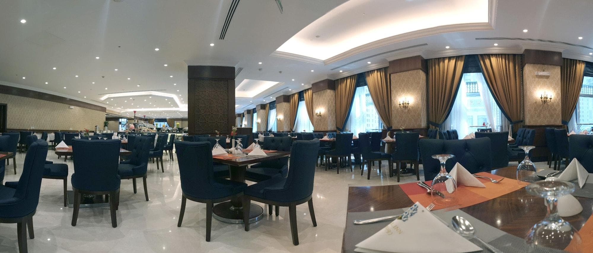 MADEN Hotel, Restaurant