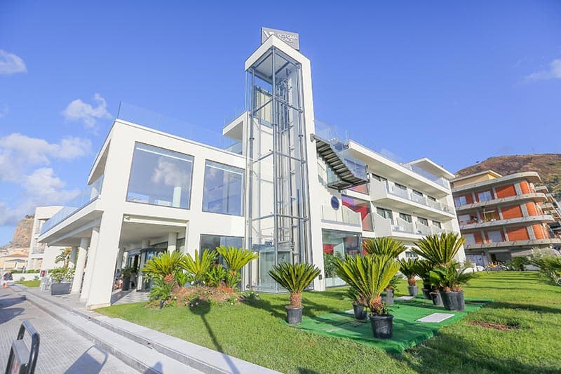 Victoria Palace Hotel, General view