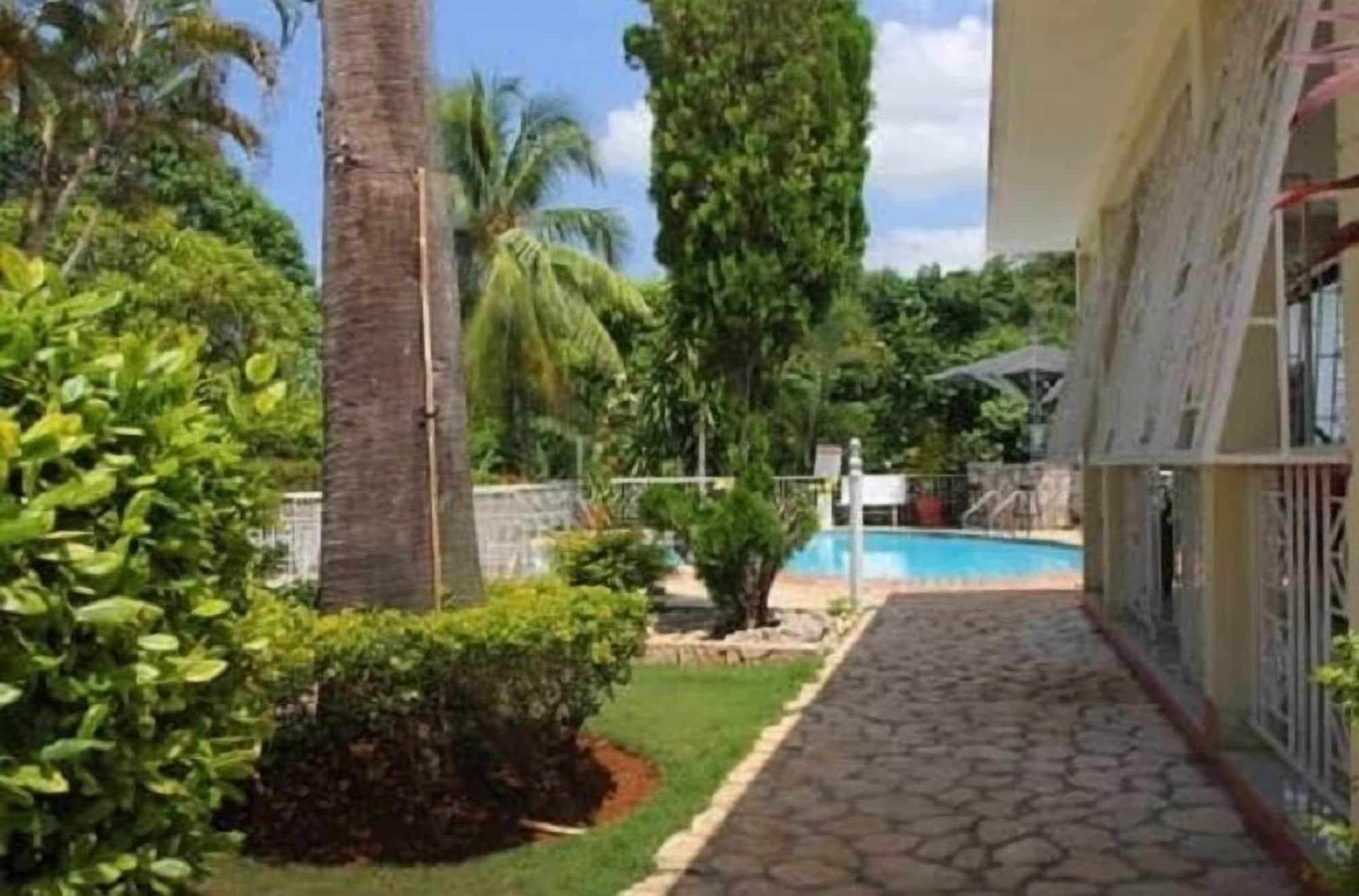 Comfort Kingdom Villa, General view