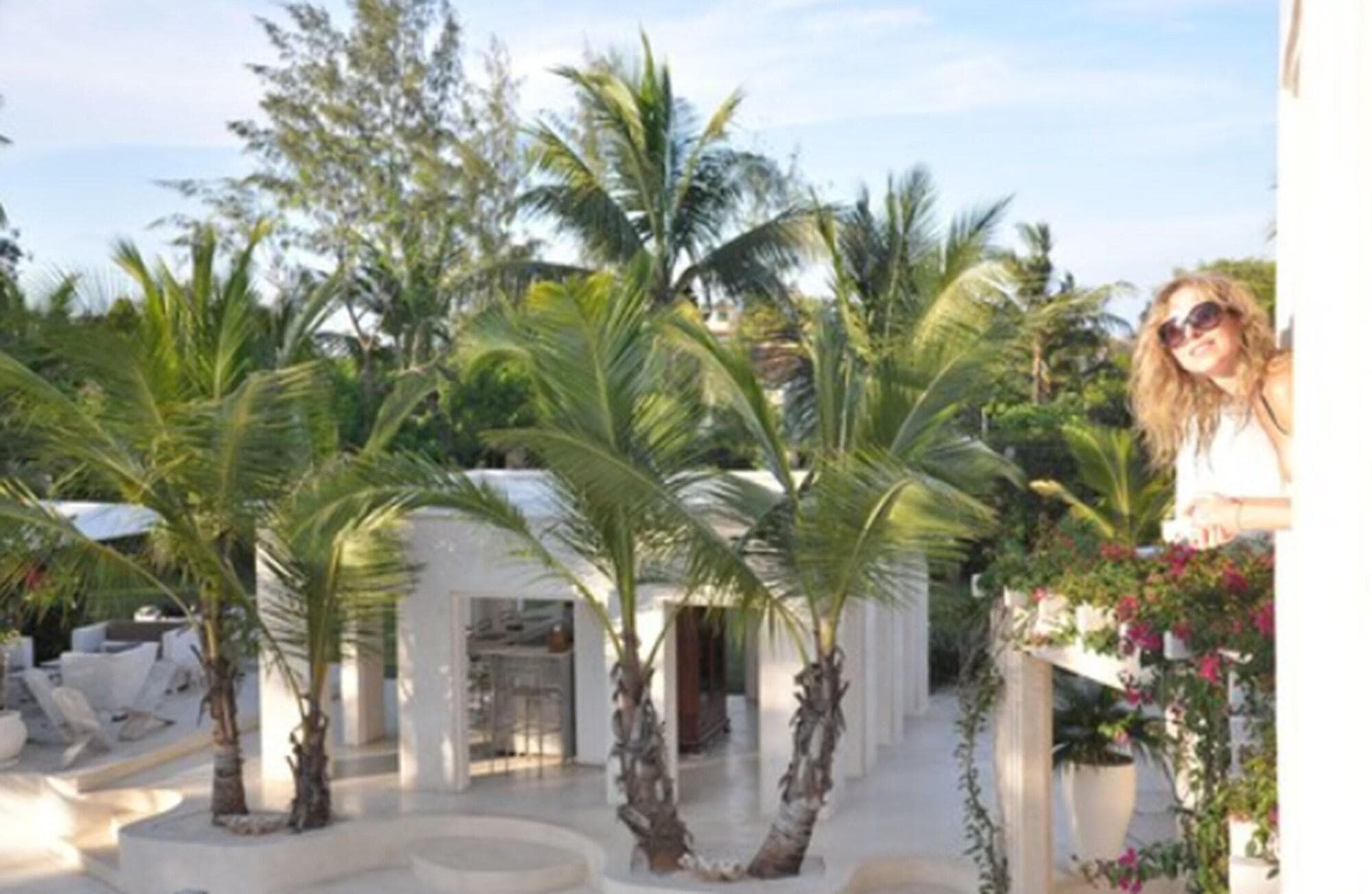 The Villa Luxury Suites Hotel