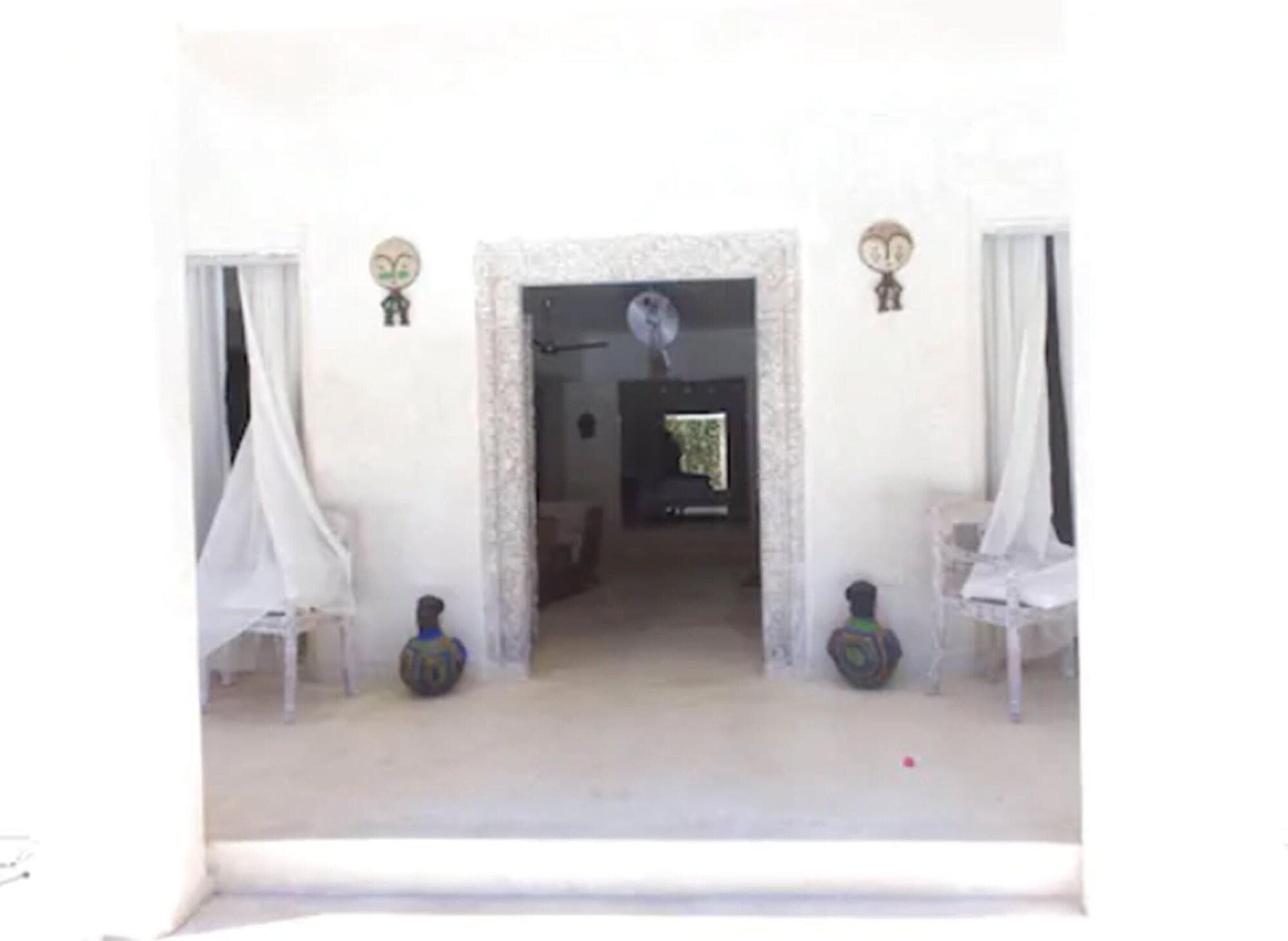 The Villa Luxury Suites Hotel