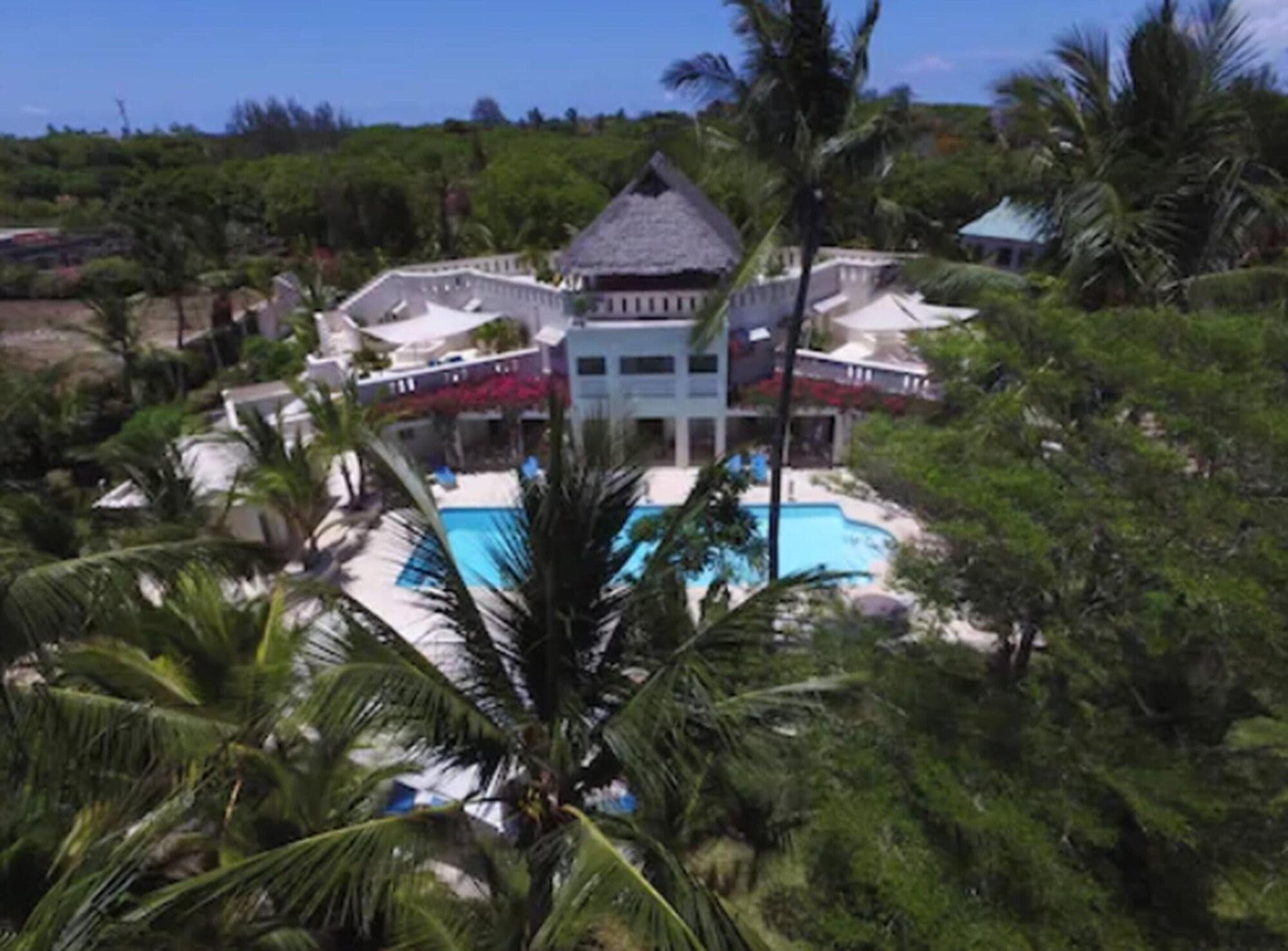 The Villa Luxury Suites Hotel