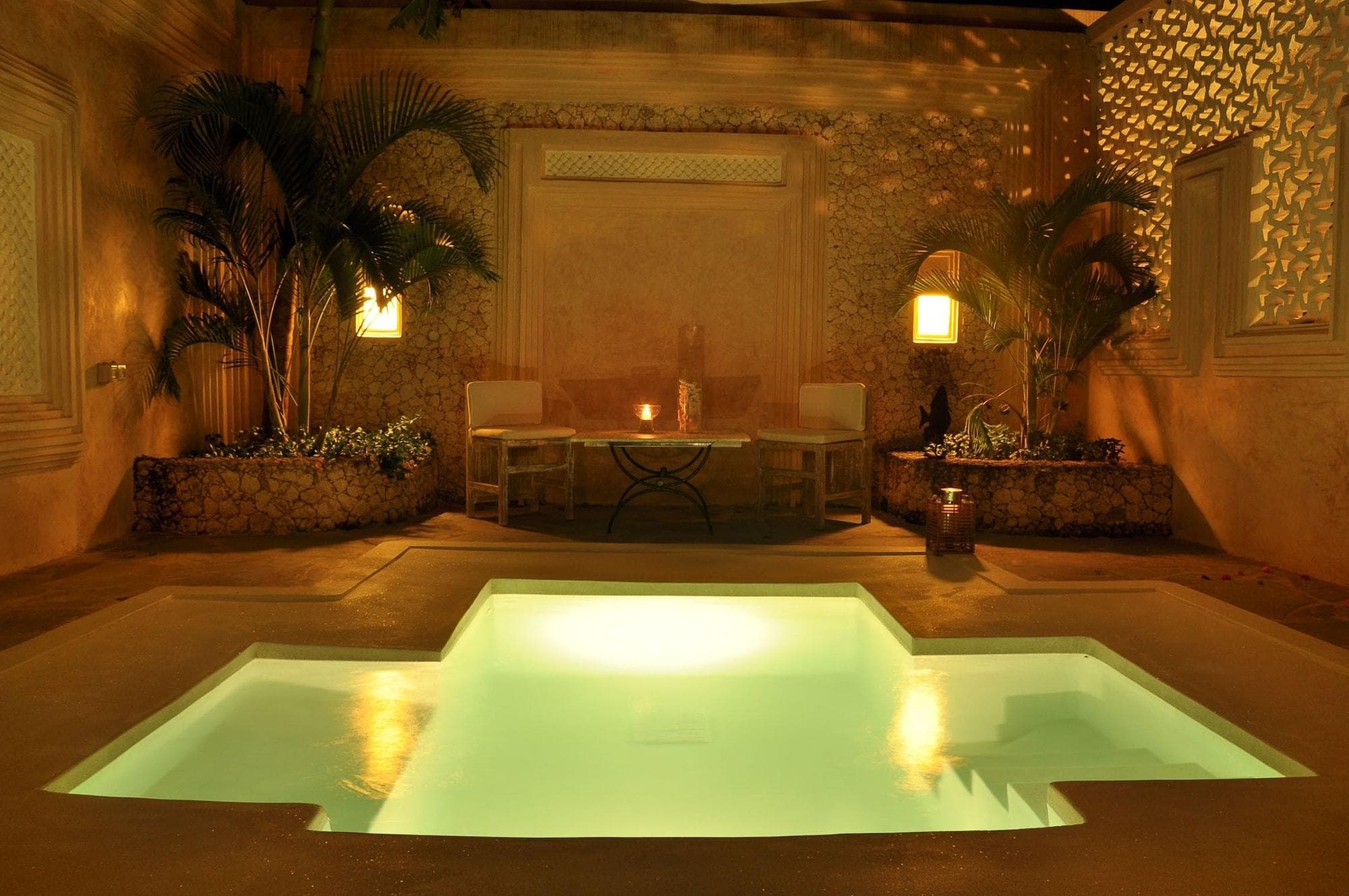 The Villa Luxury Suites Hotel