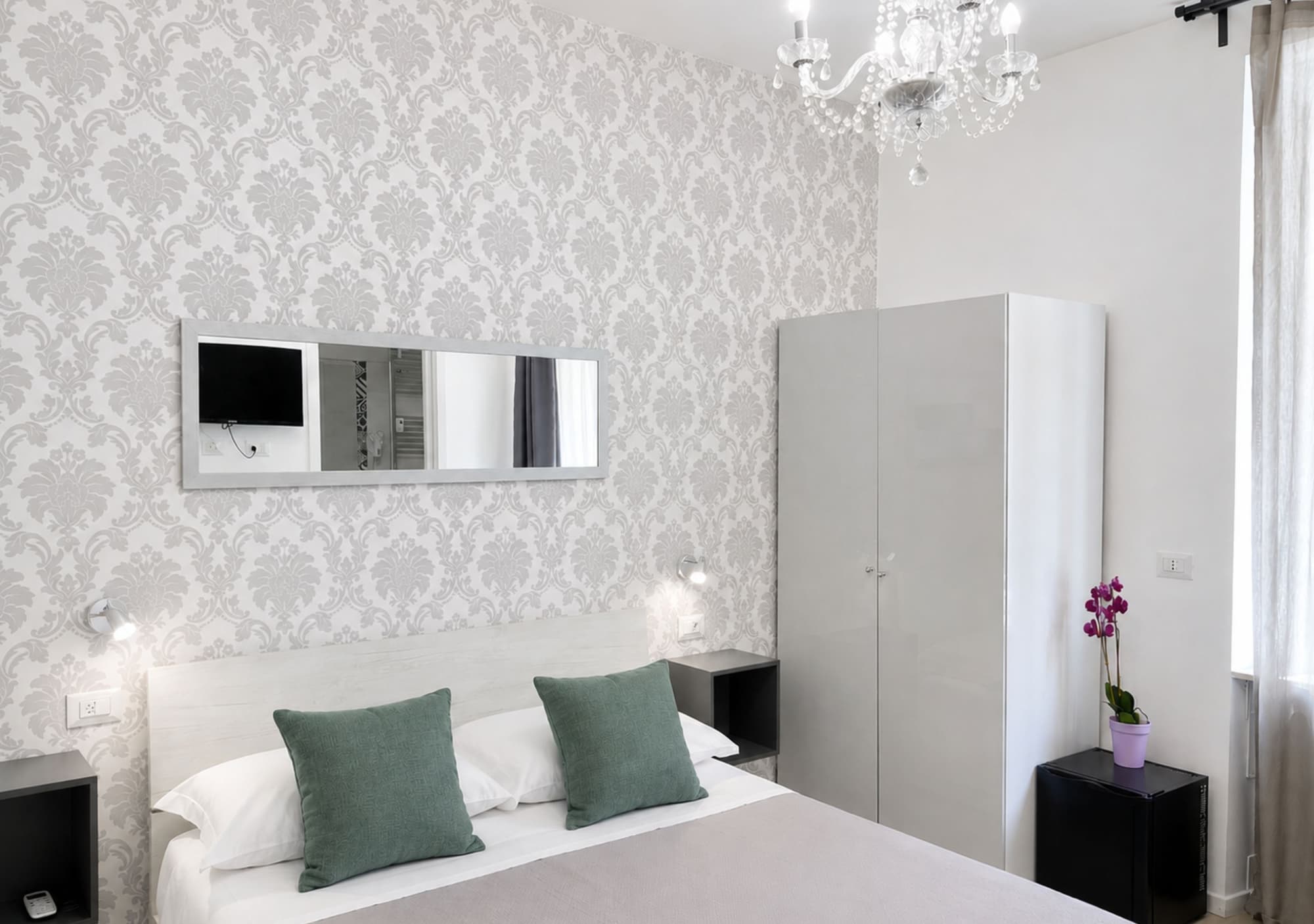 Inside Roma Rooms by DOT Suites