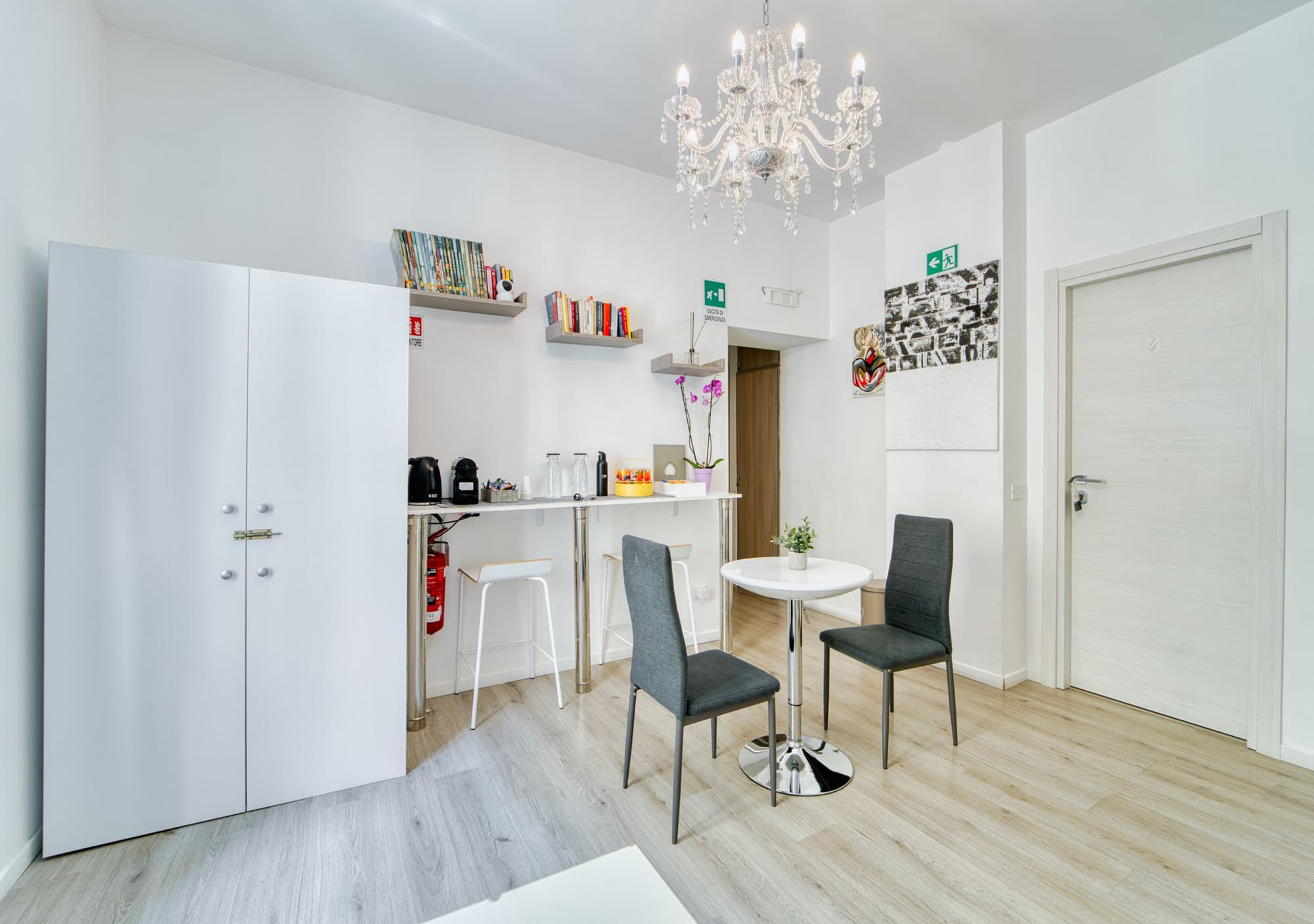 Inside Roma Rooms by DOT Suites
