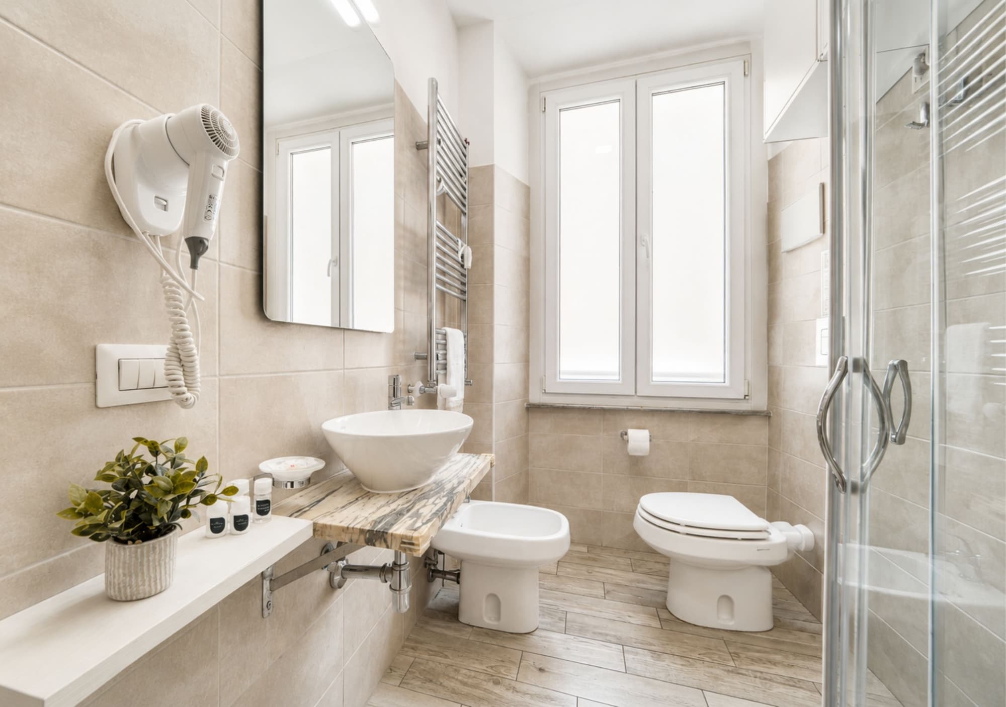 Inside Roma Rooms by DOT Suites