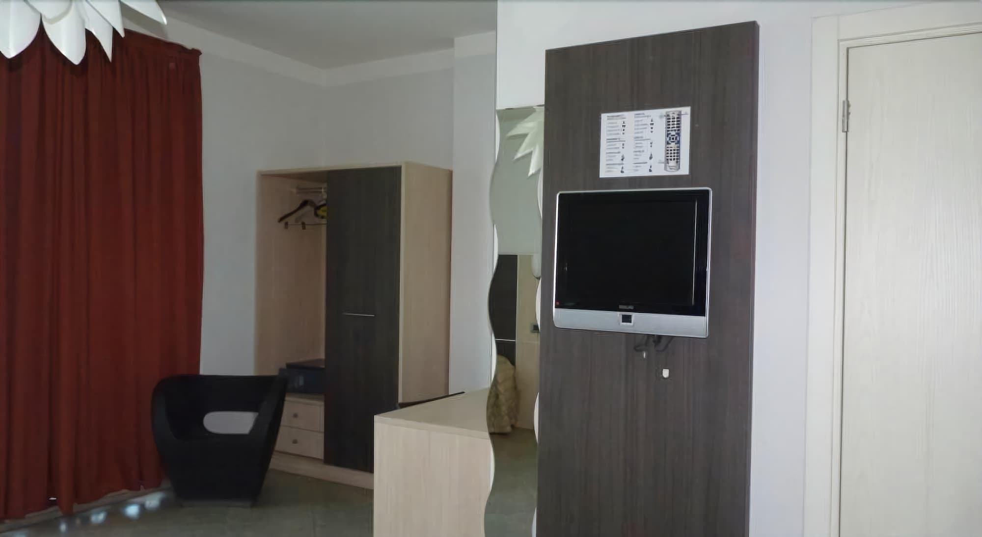 Hotel Lux Modena