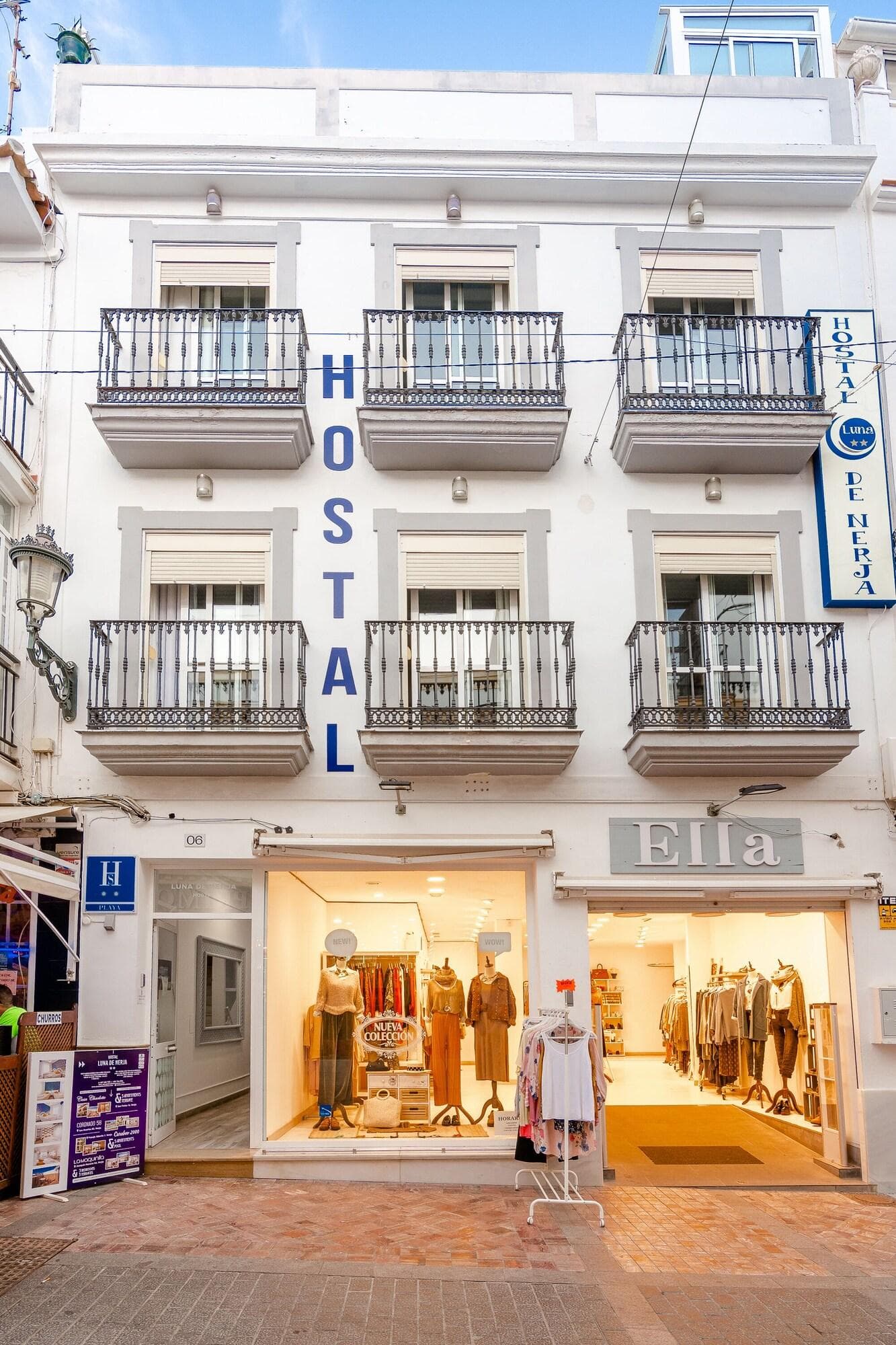 Hostal Luna De Nerja