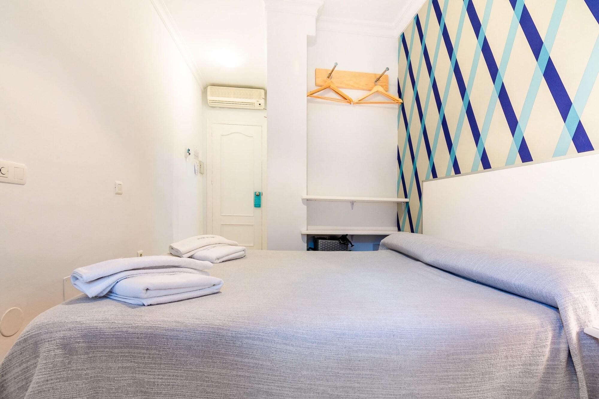 Hostal Luna De Nerja