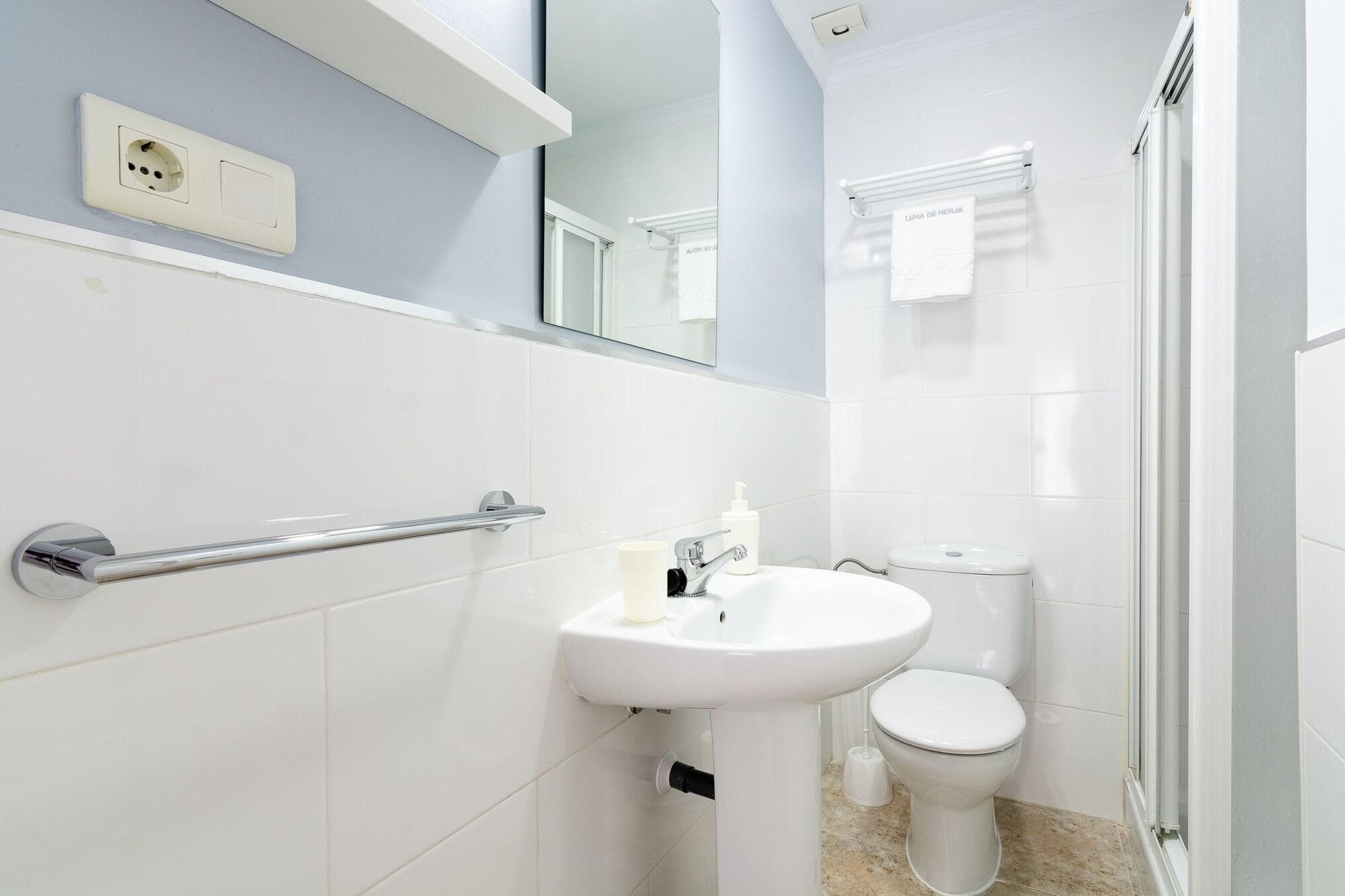 Hostal Luna De Nerja