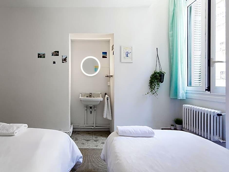 A Room In The City