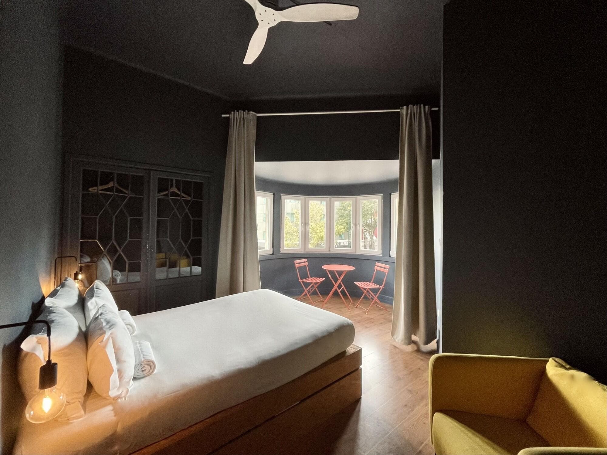 Avenue Rooms & Suites