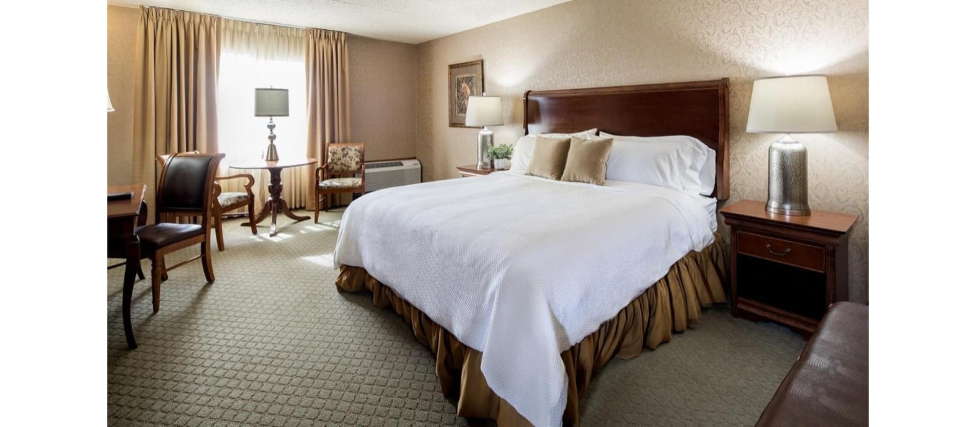Grand Gateway Hotel
