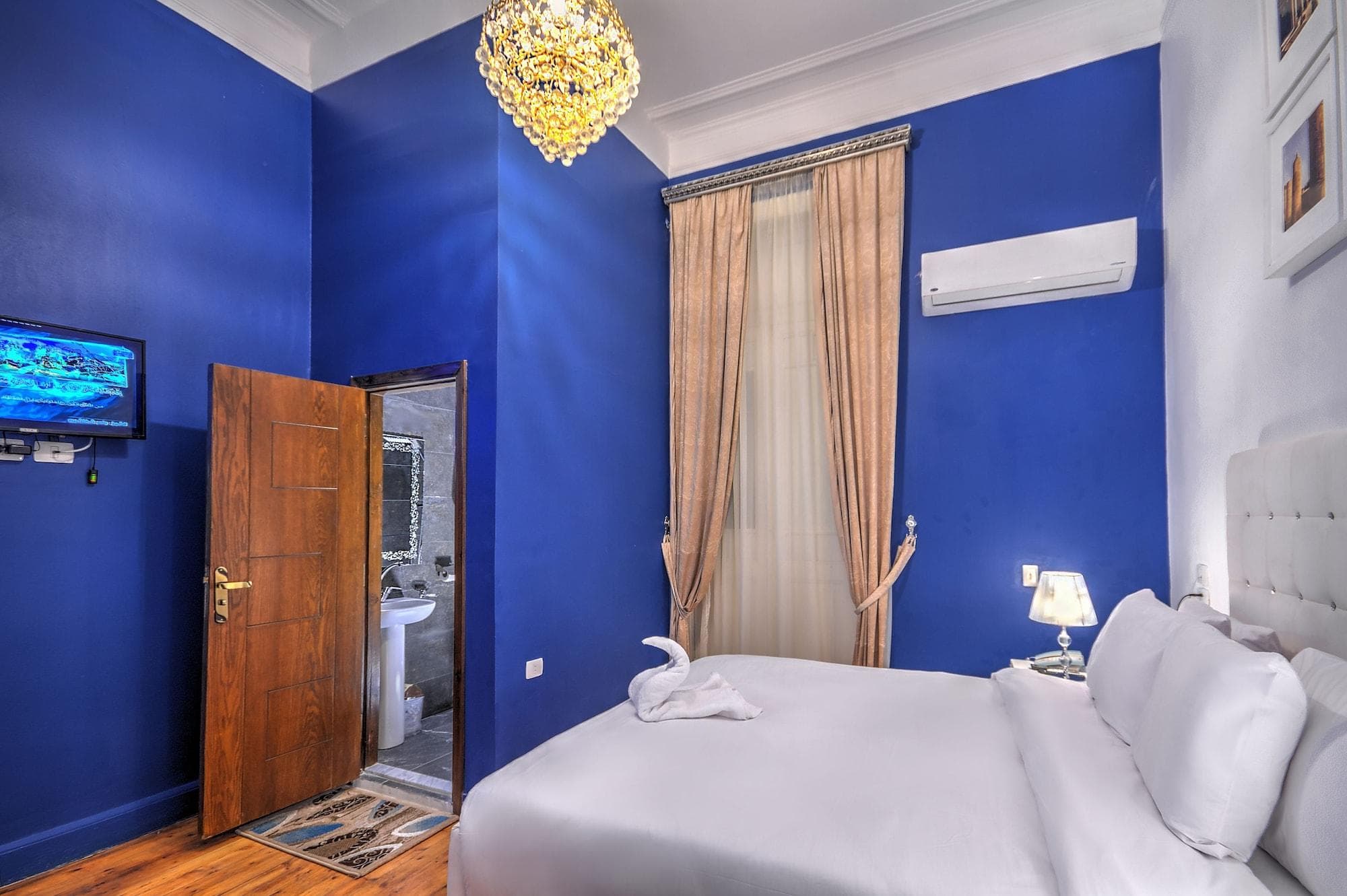The Square Boutique Hotel